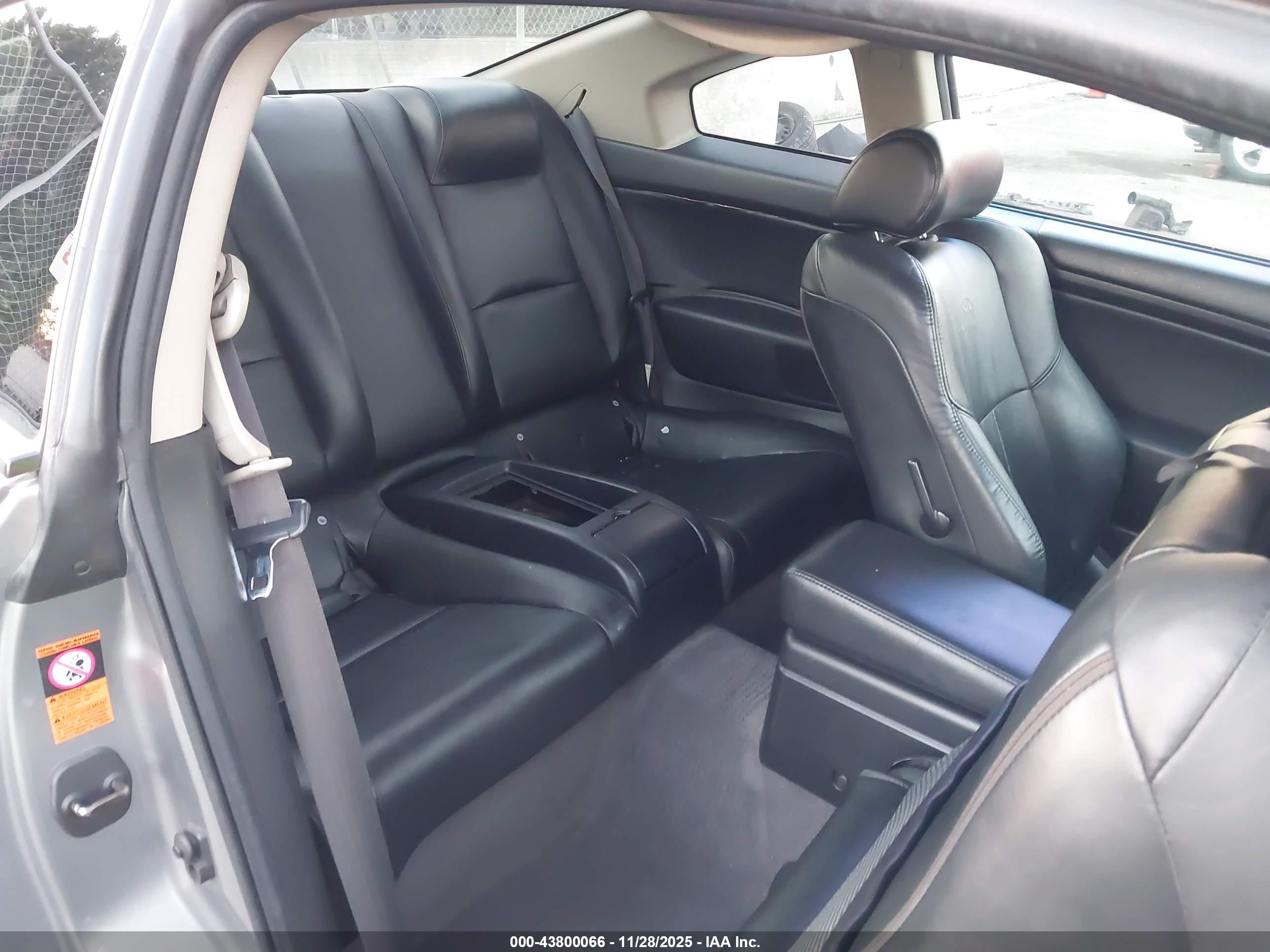 INFINITI G35 image 8