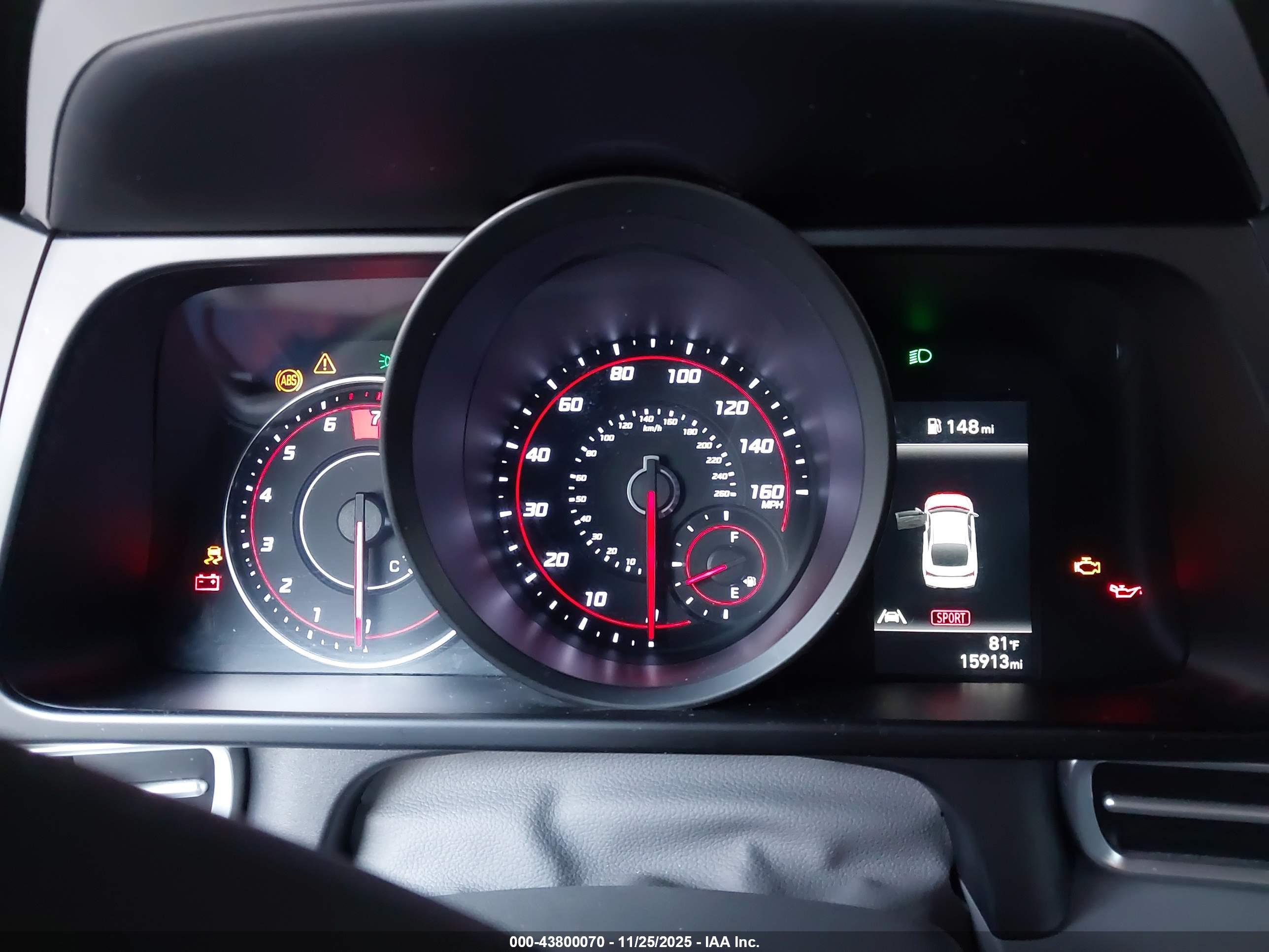HYUNDAI ELANTRA image 7