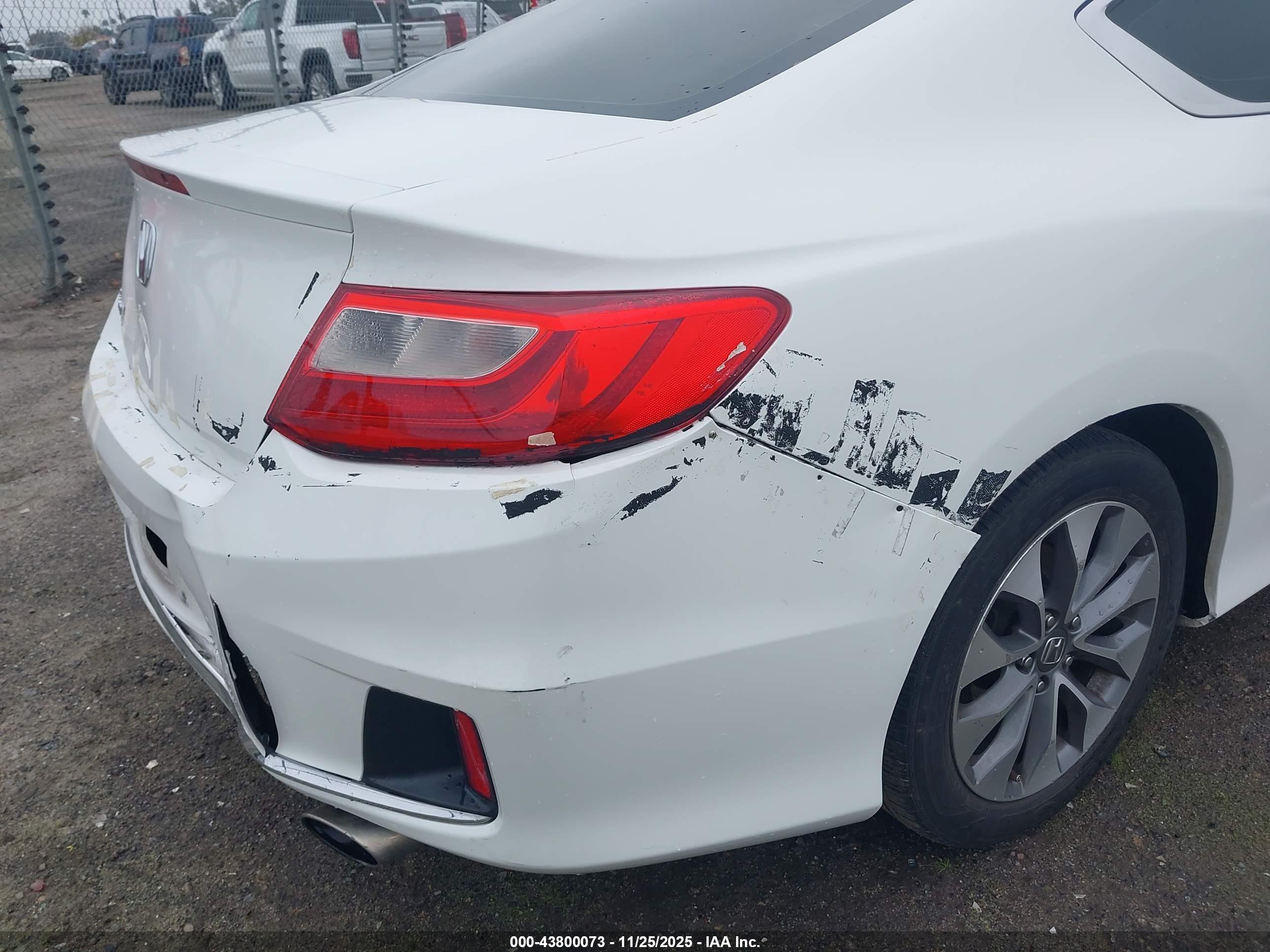 HONDA ACCORD image 6