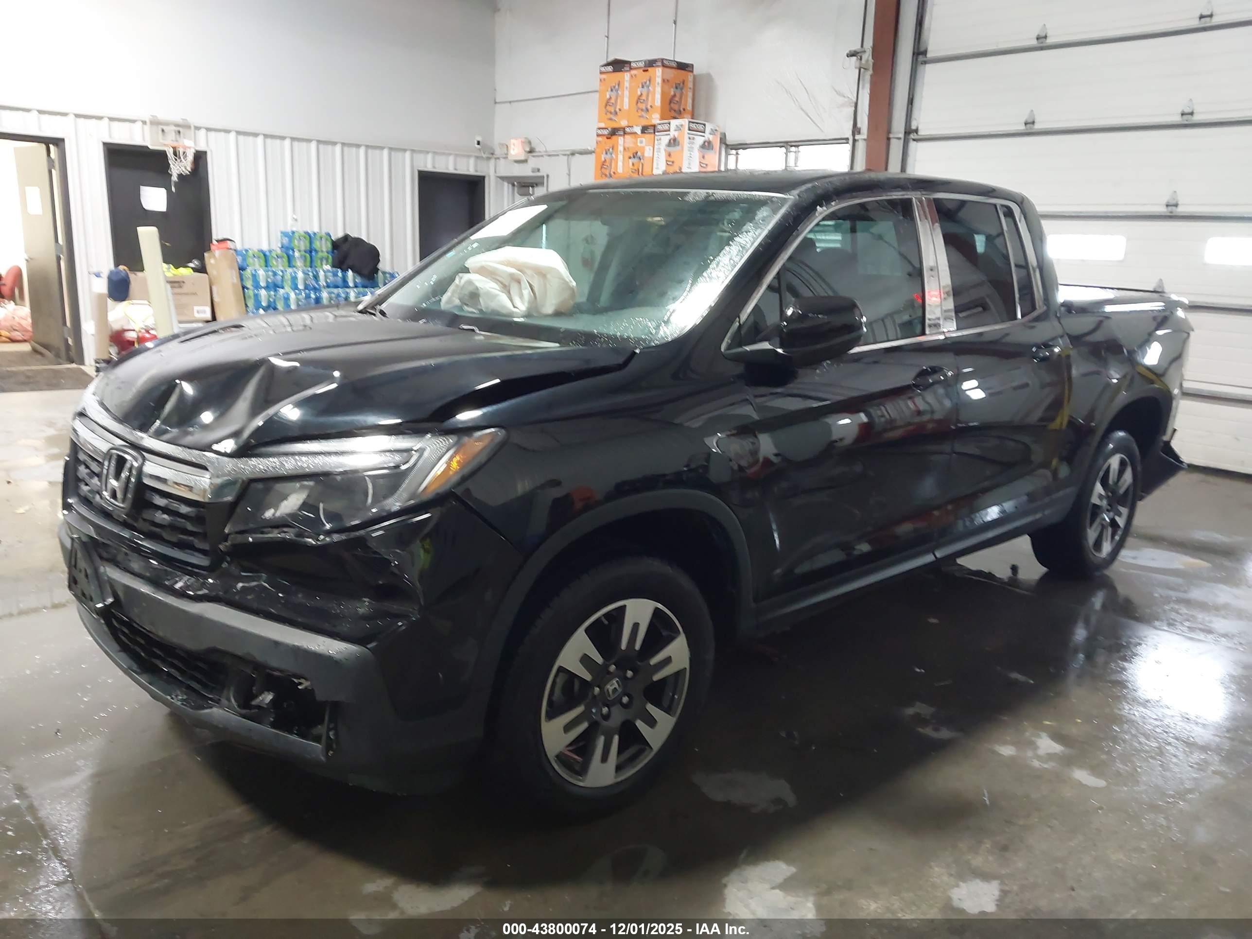 HONDA RIDGELINE image 2