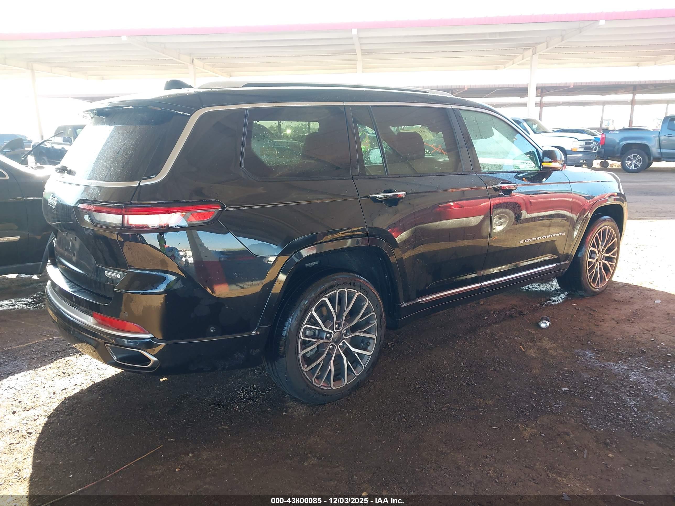 JEEP GRAND image 4