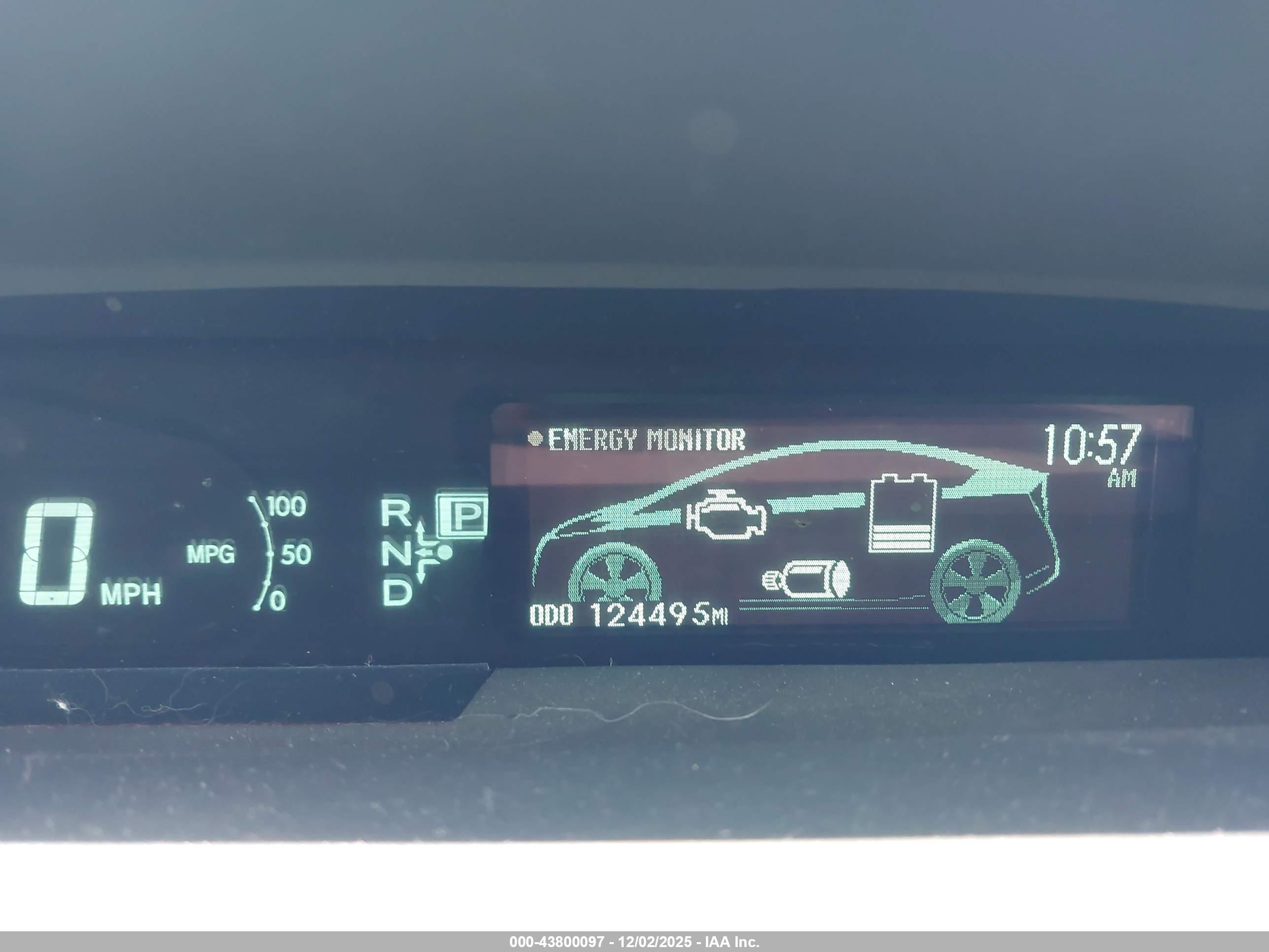 TOYOTA PRIUS image 7
