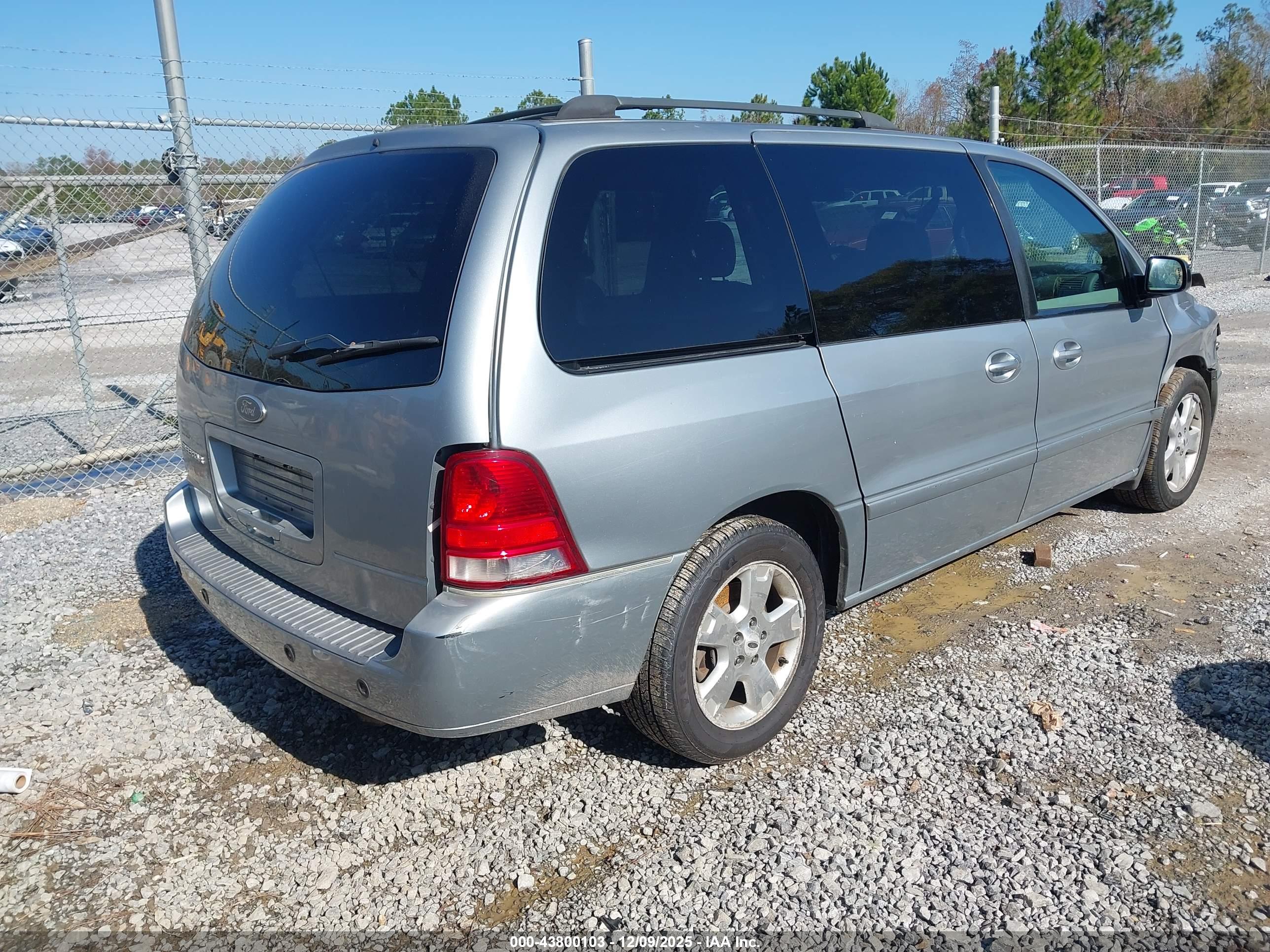 FORD FREESTAR image 4