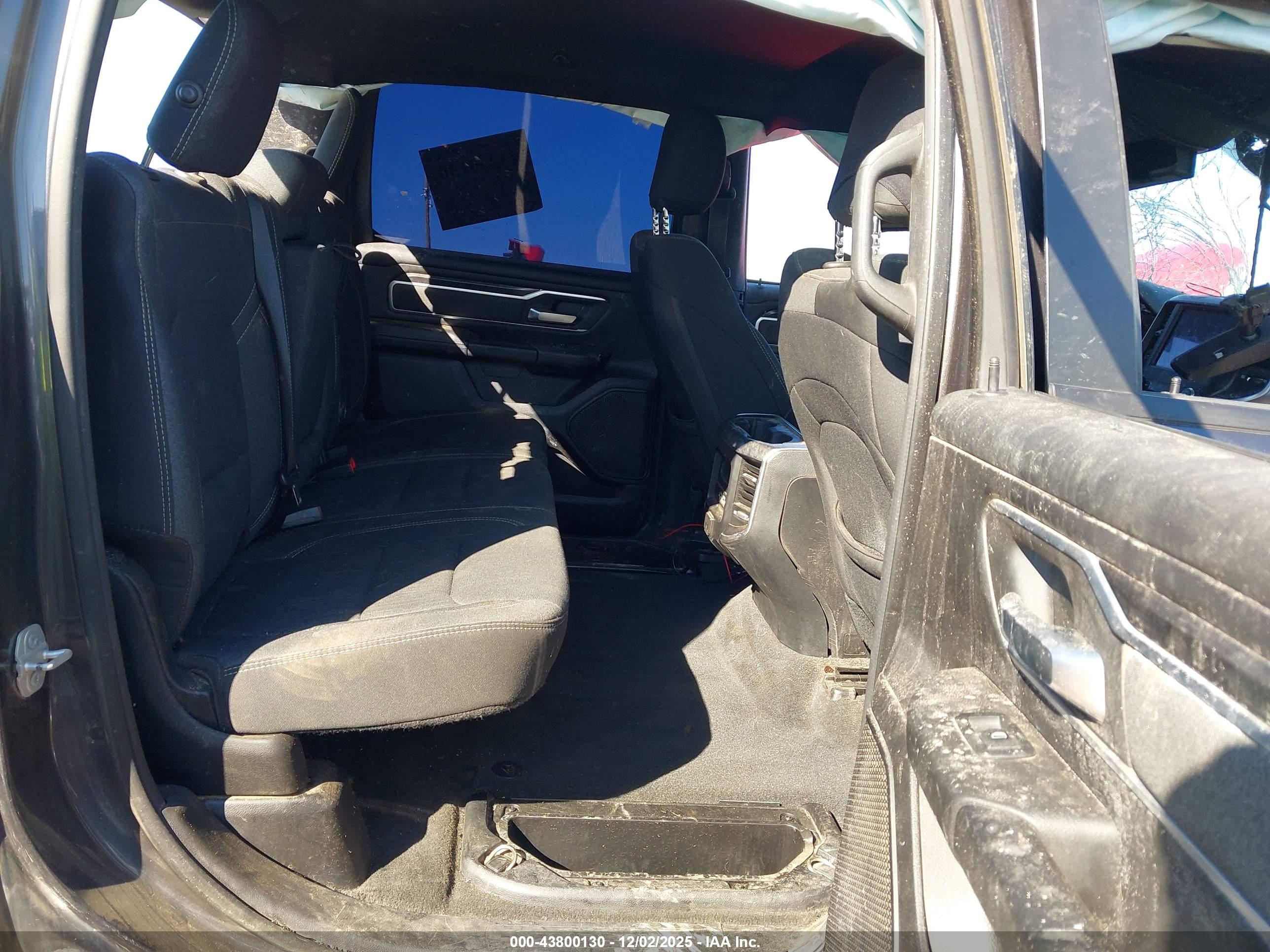 RAM 1500 image 8