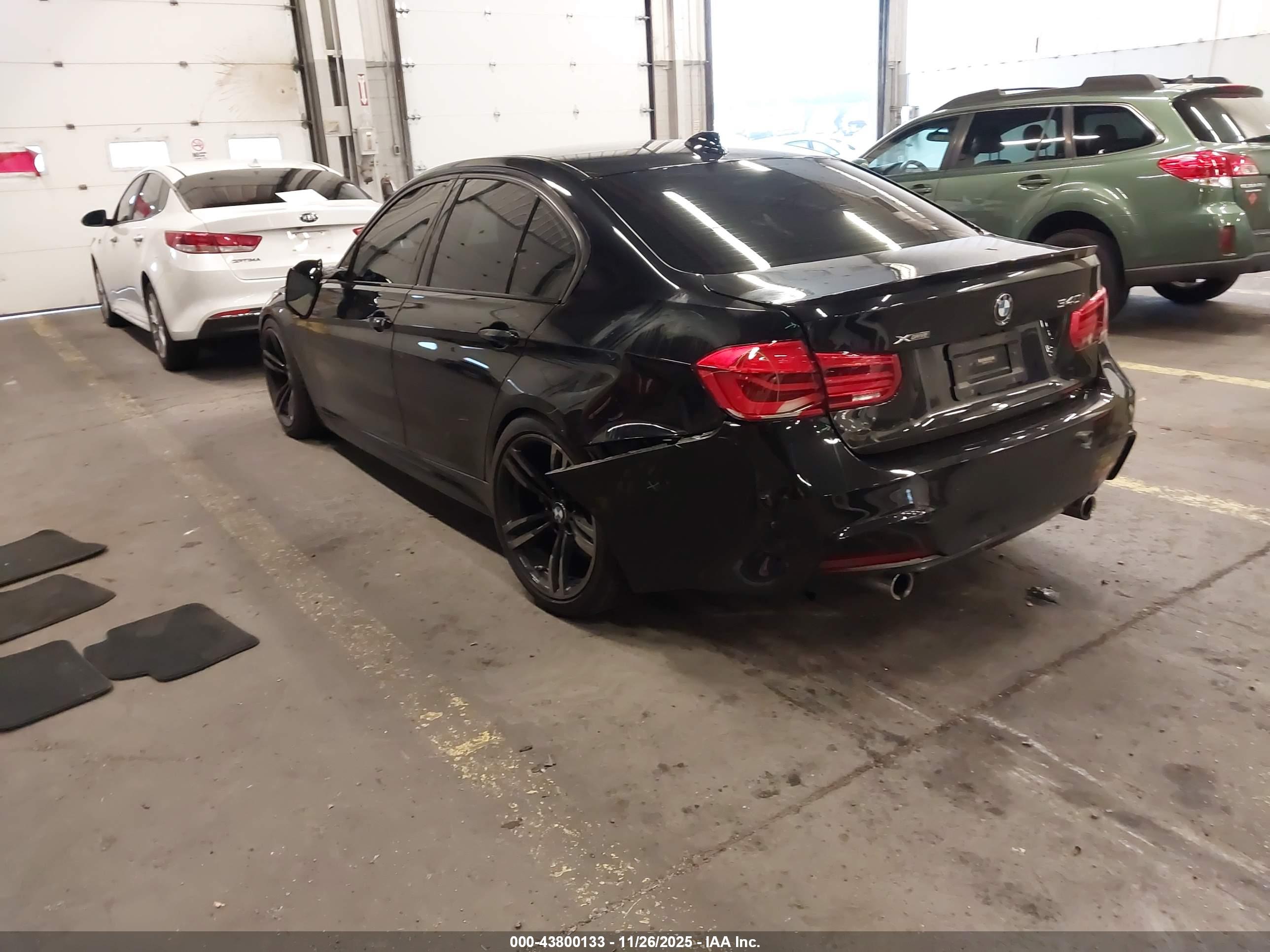 BMW 340I image 3