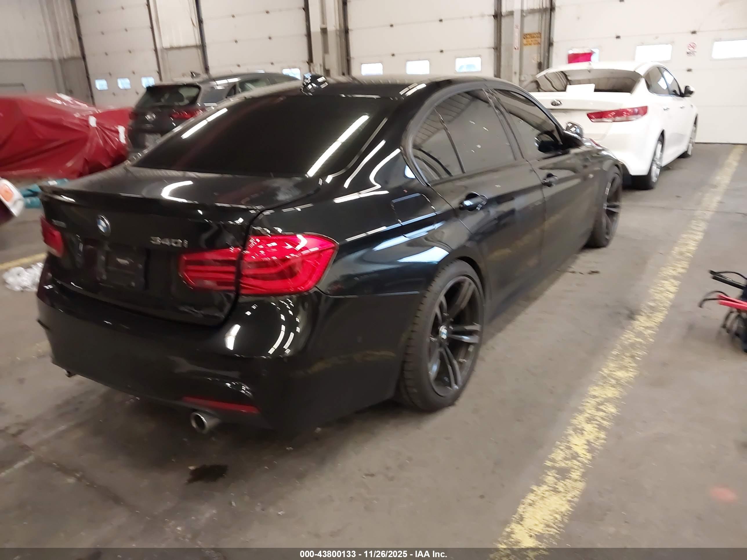 BMW 340I image 4