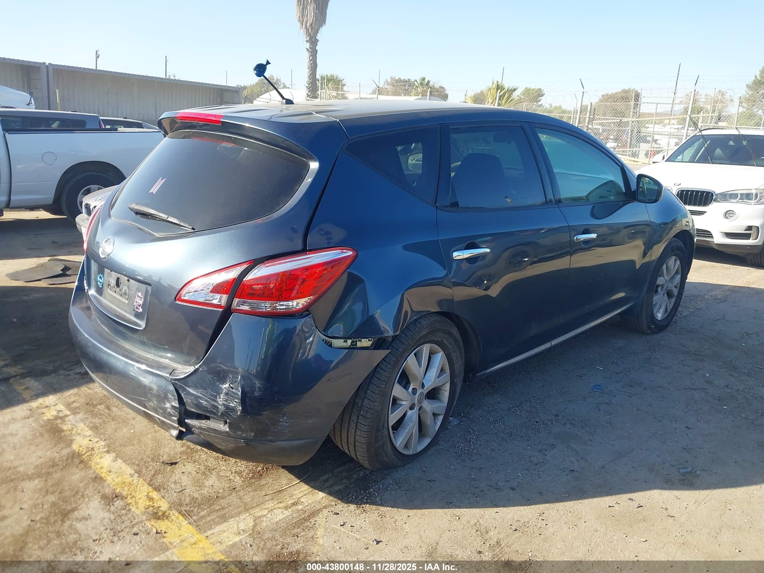 NISSAN MURANO image 4