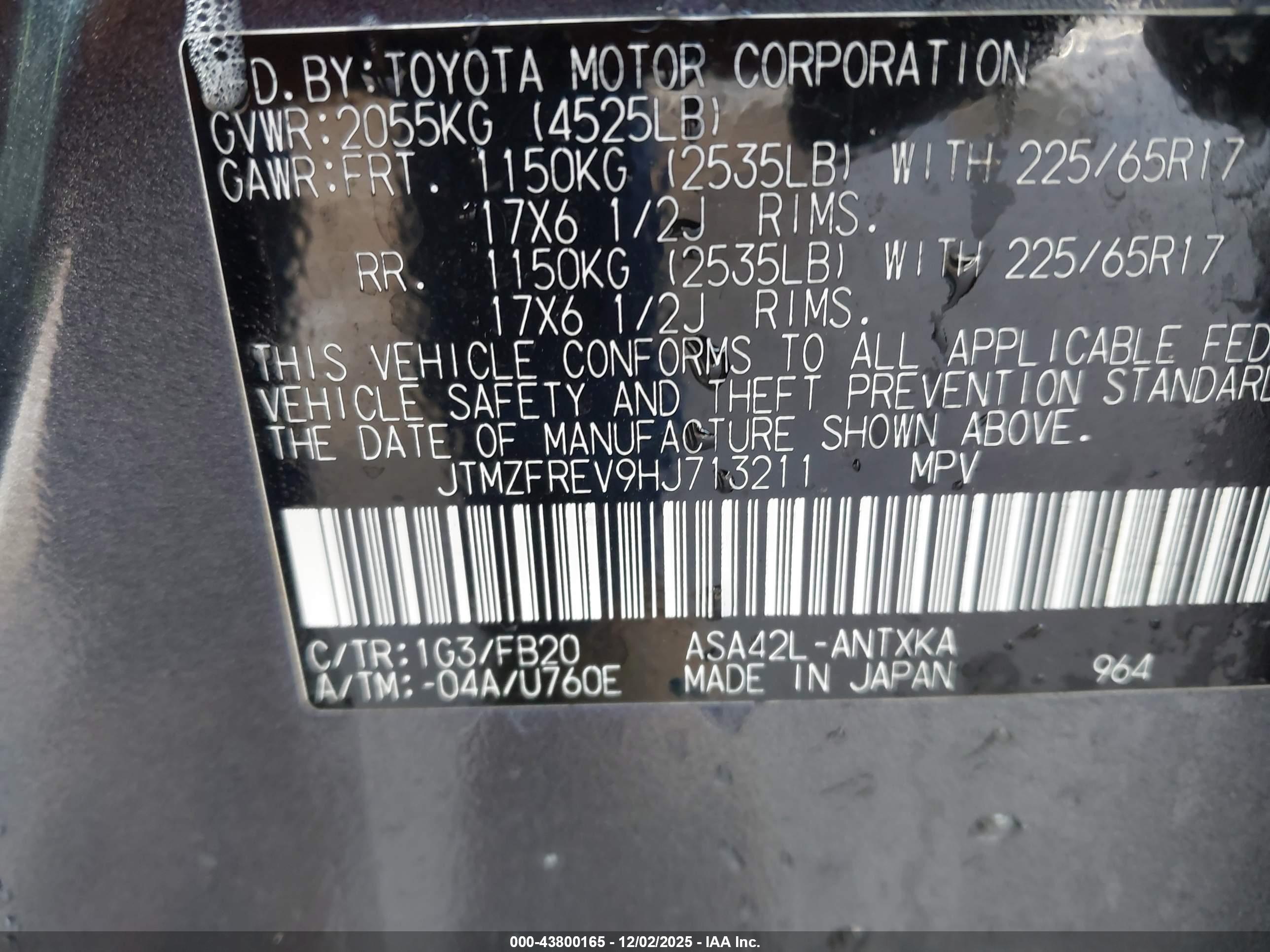 TOYOTA RAV4 image 9