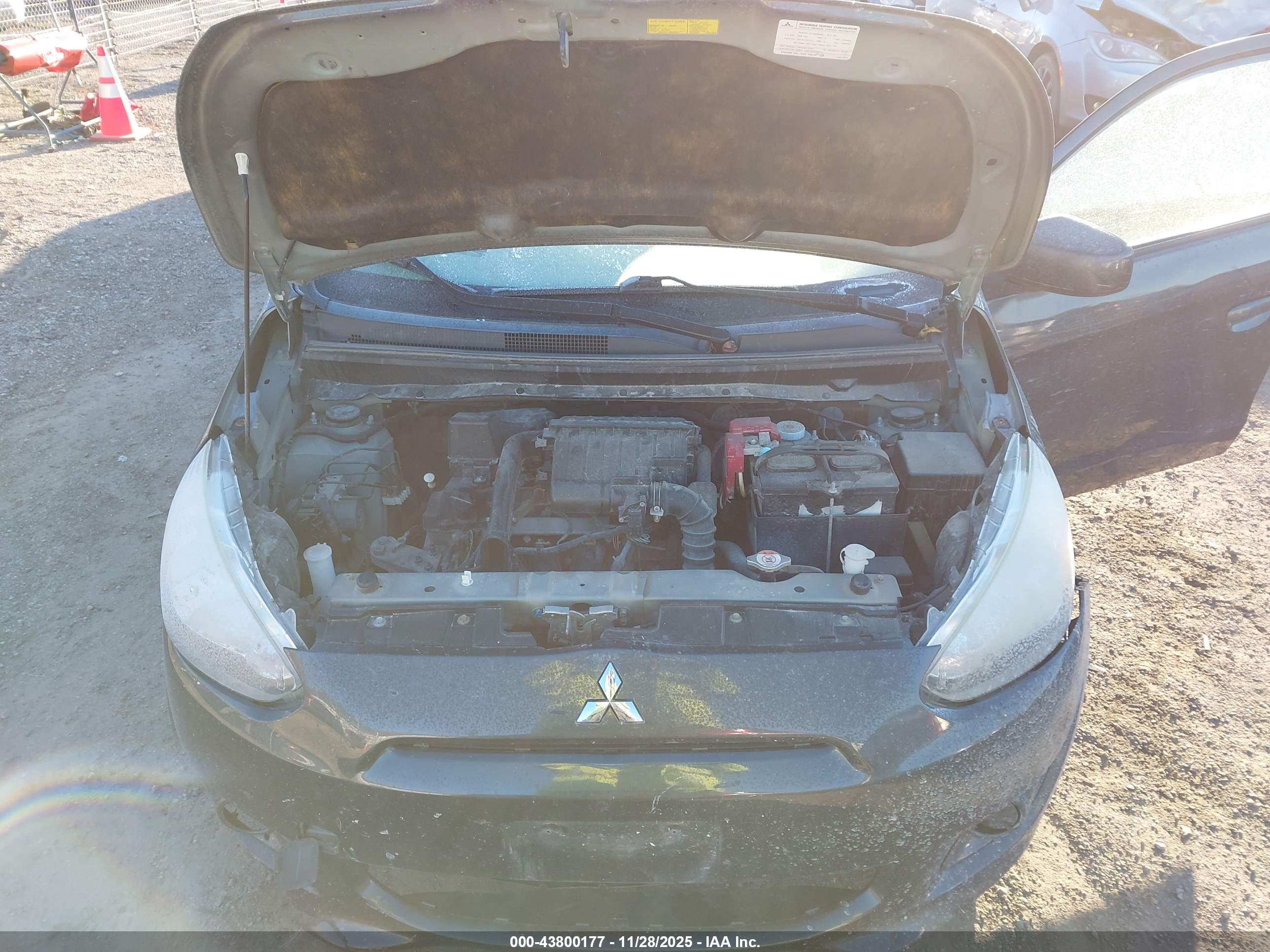 MITSUBISHI MIRAGE image 10