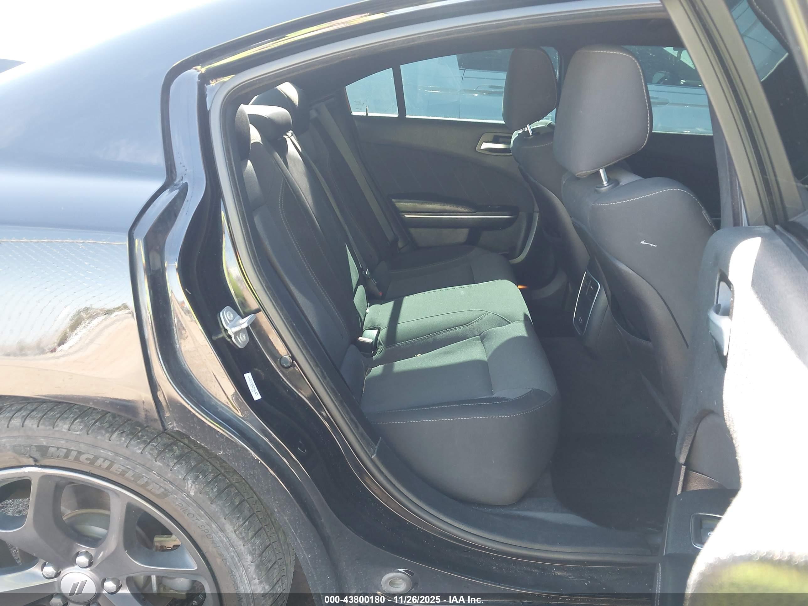 DODGE CHARGER image 8