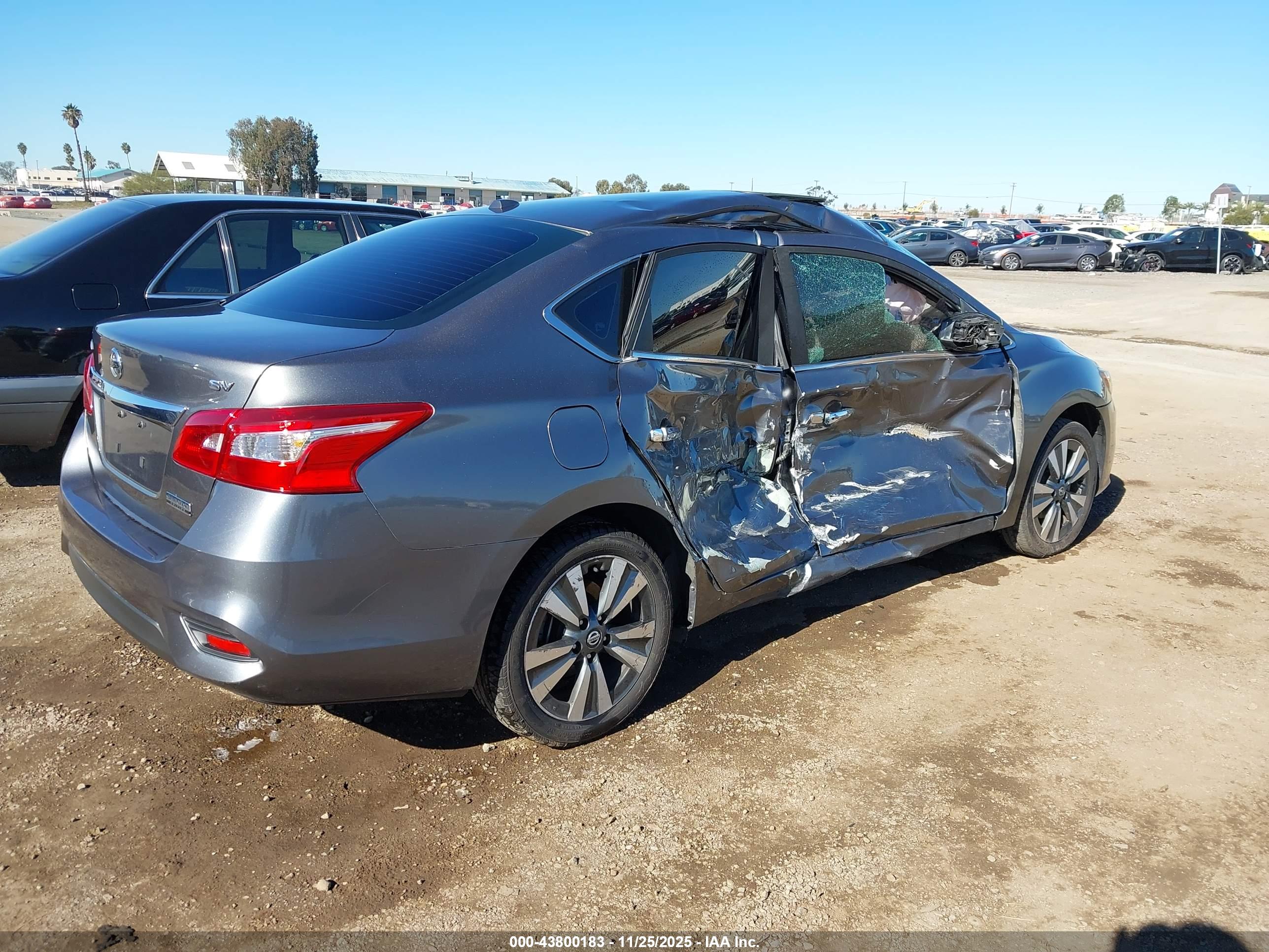 NISSAN SENTRA image 4