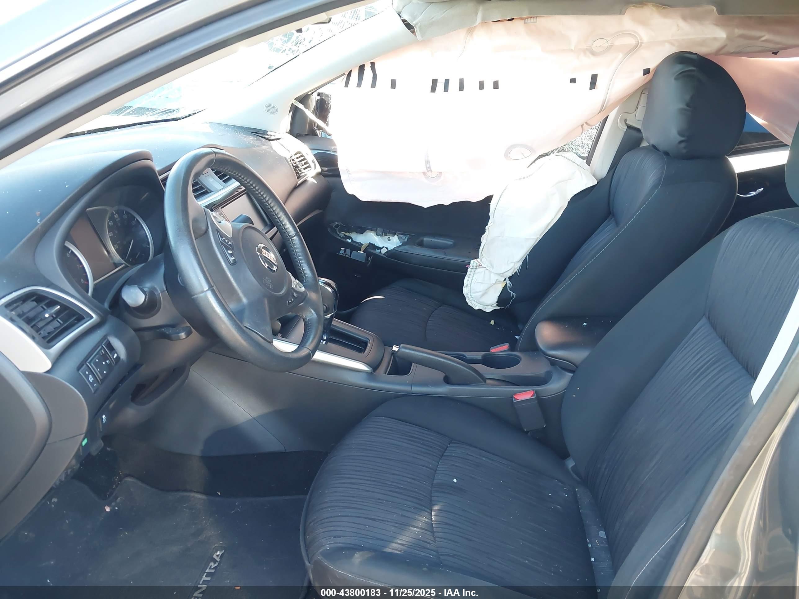NISSAN SENTRA image 5
