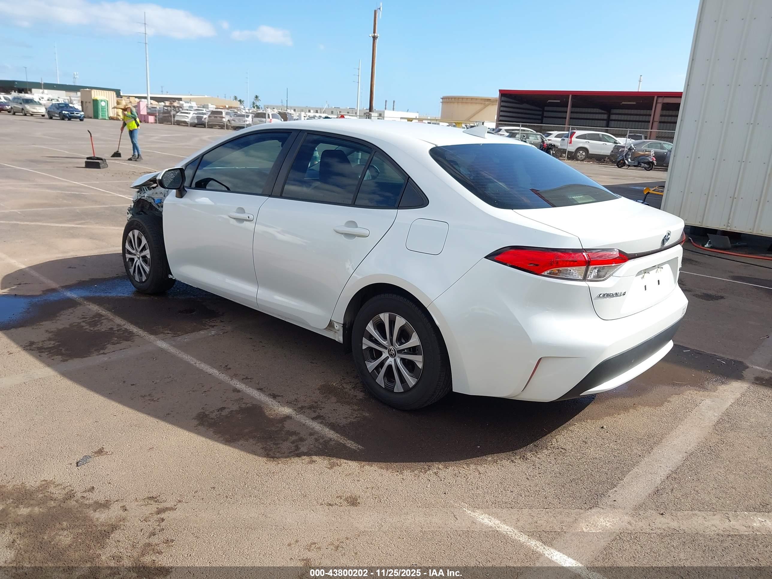 TOYOTA COROLLA image 3
