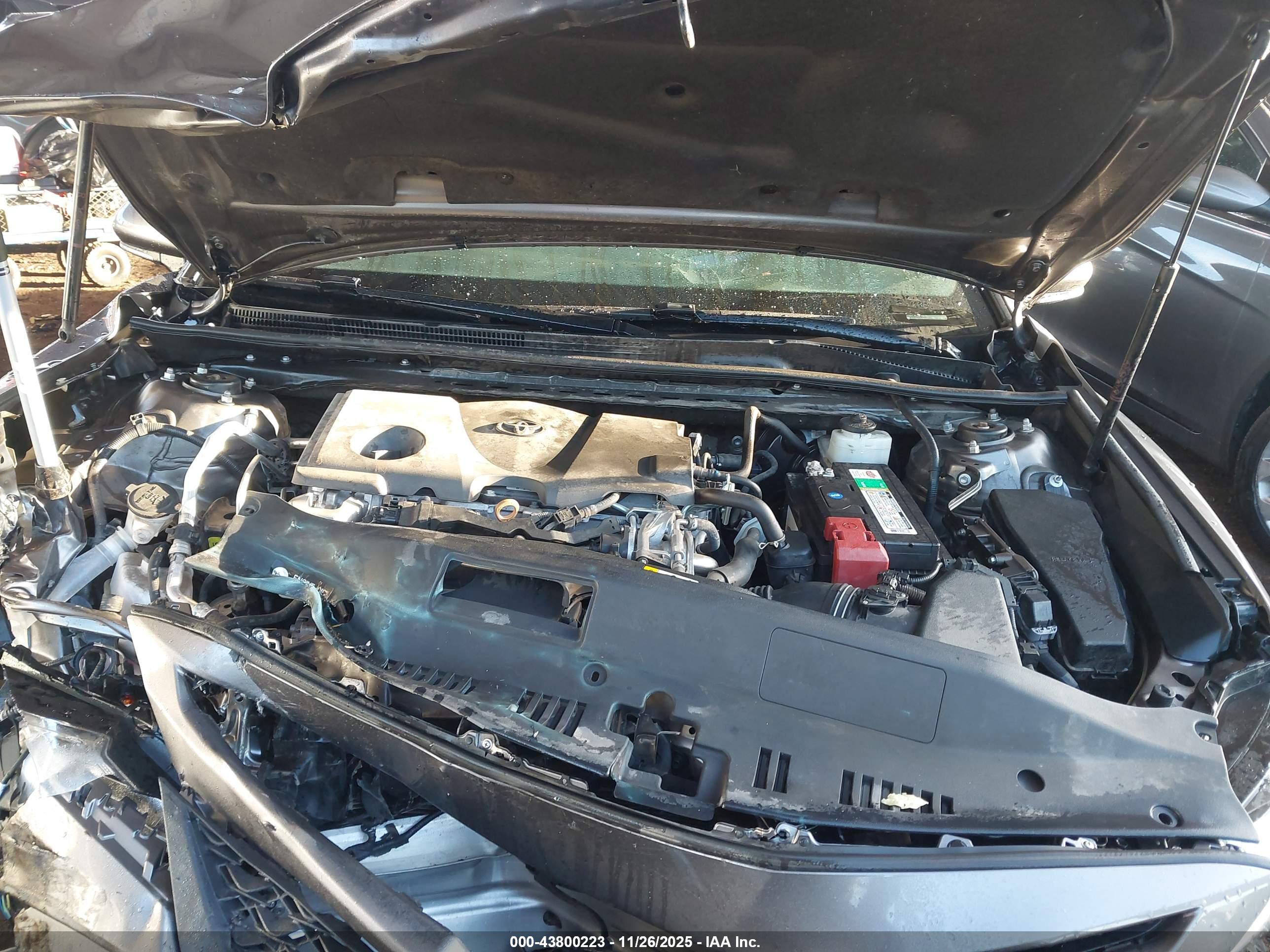 TOYOTA CAMRY image 10