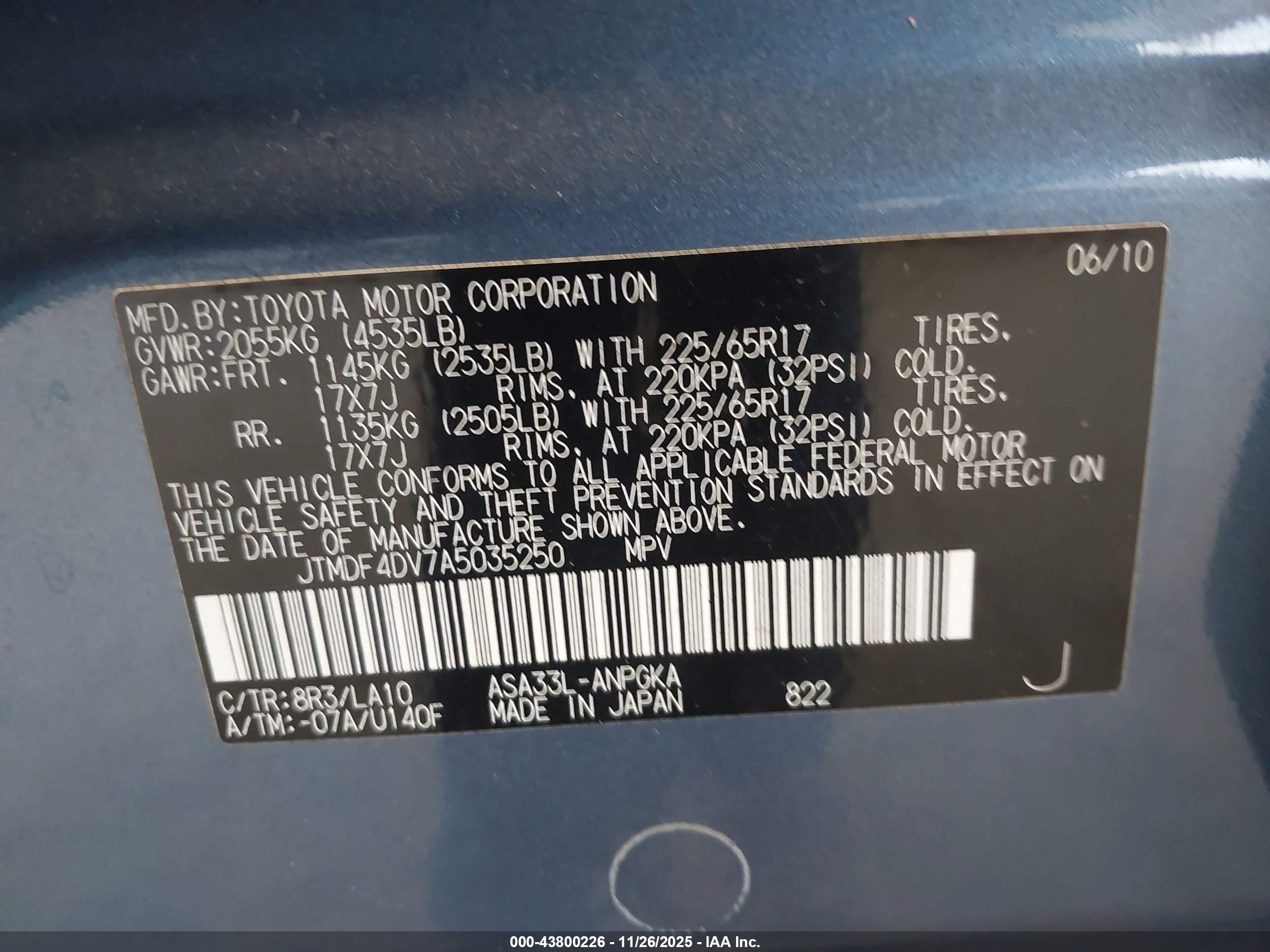TOYOTA RAV4 image 9