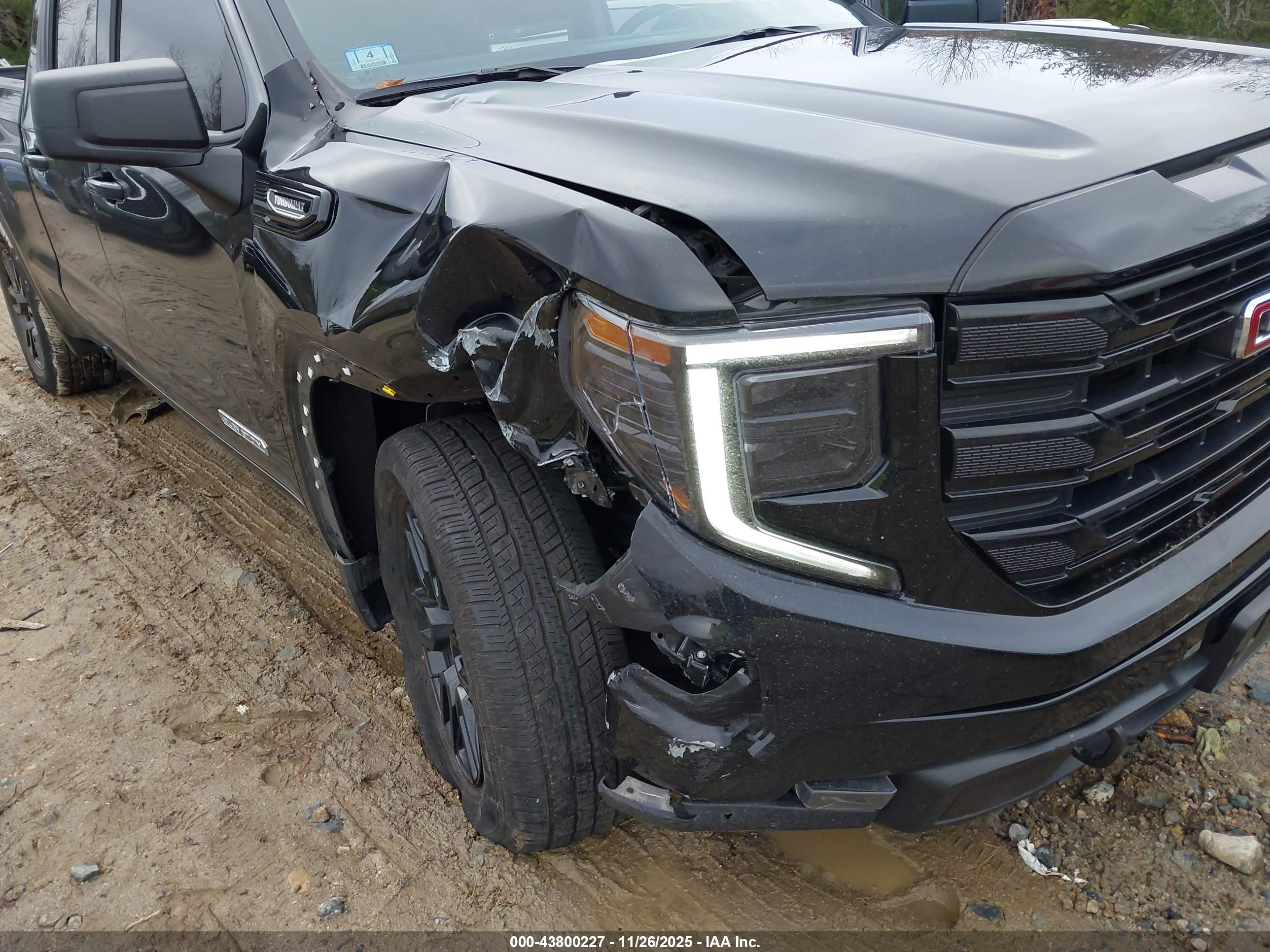GMC SIERRA image 6
