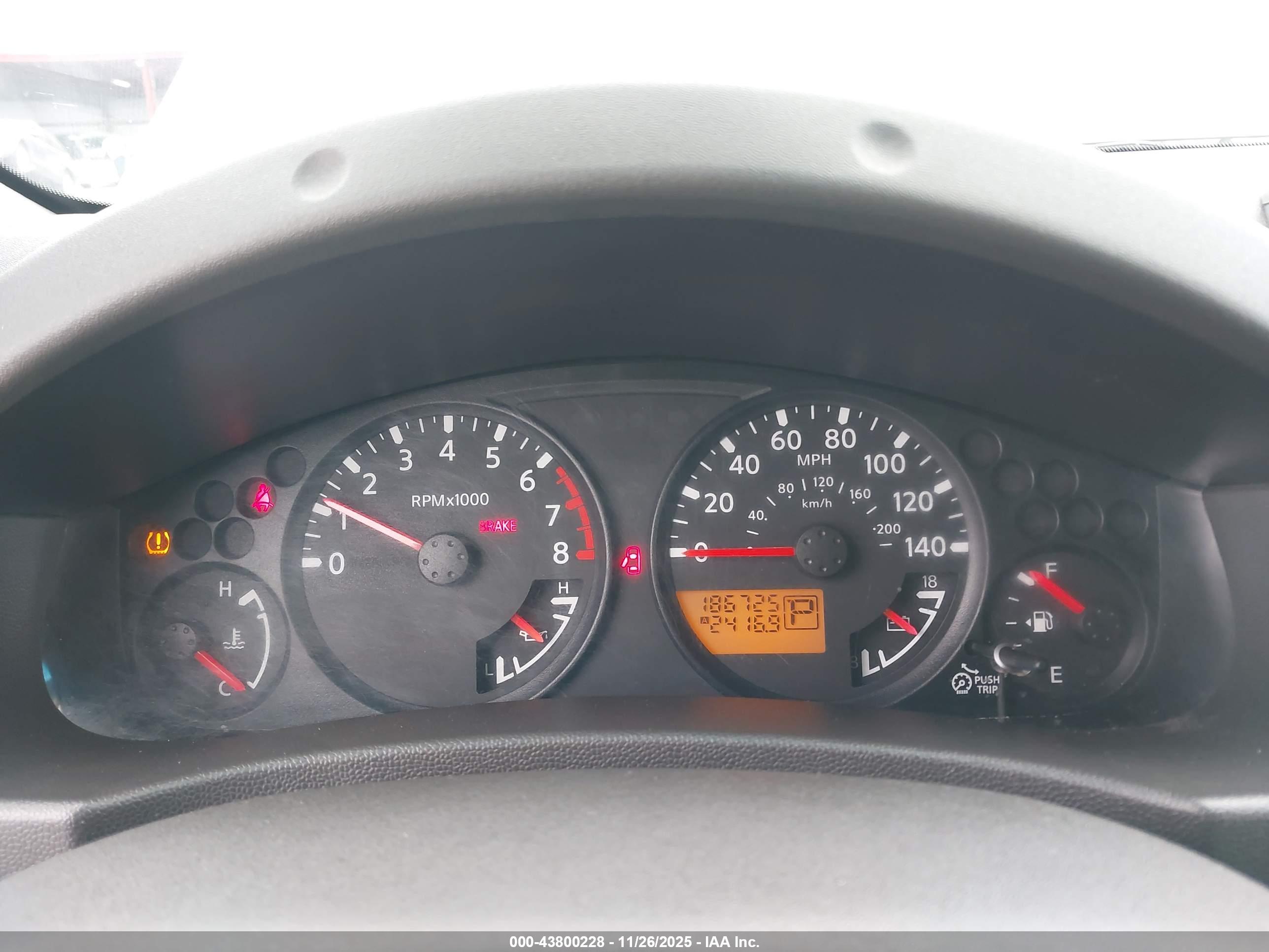 NISSAN XTERRA image 7