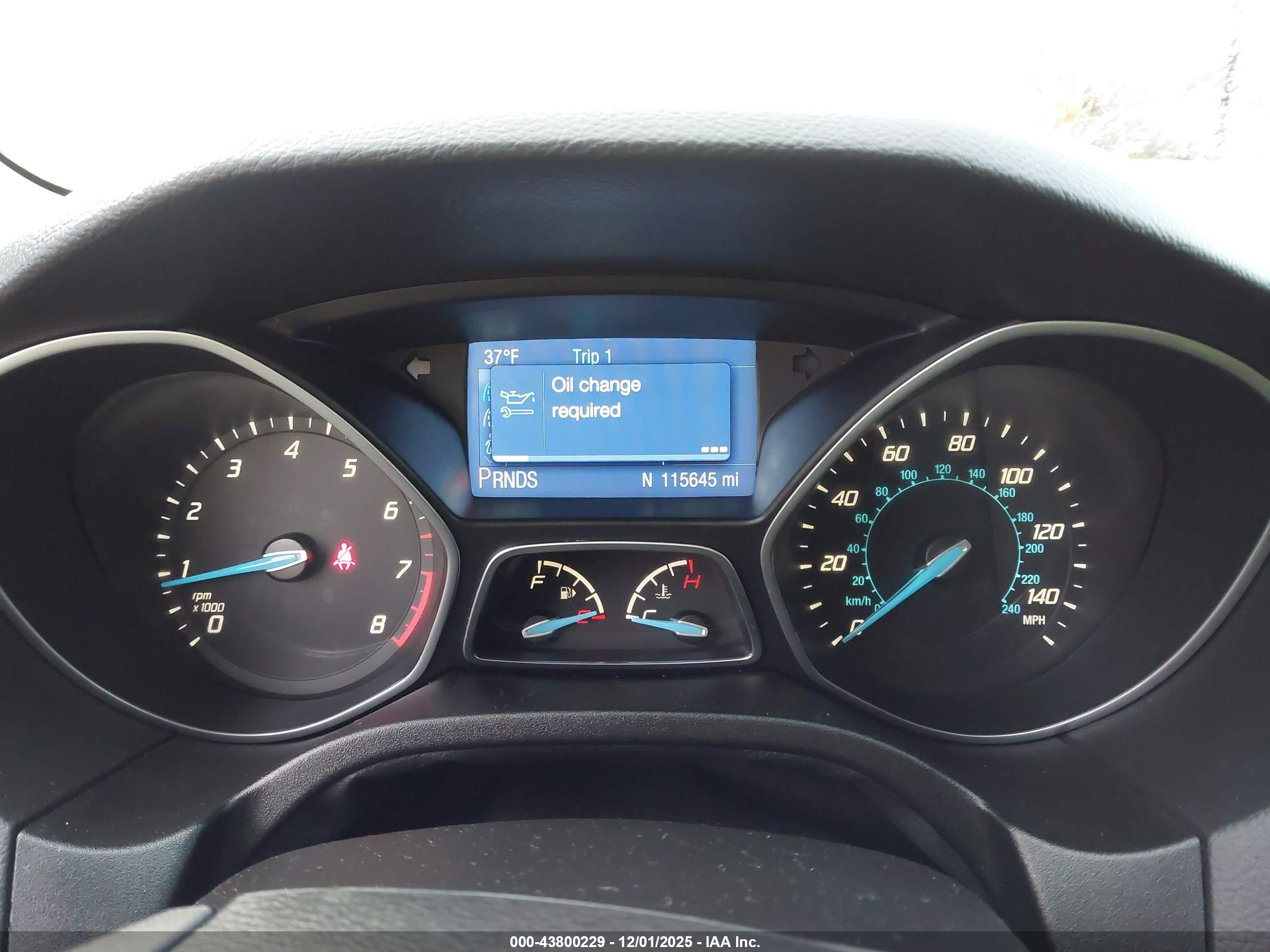 FORD FOCUS image 7