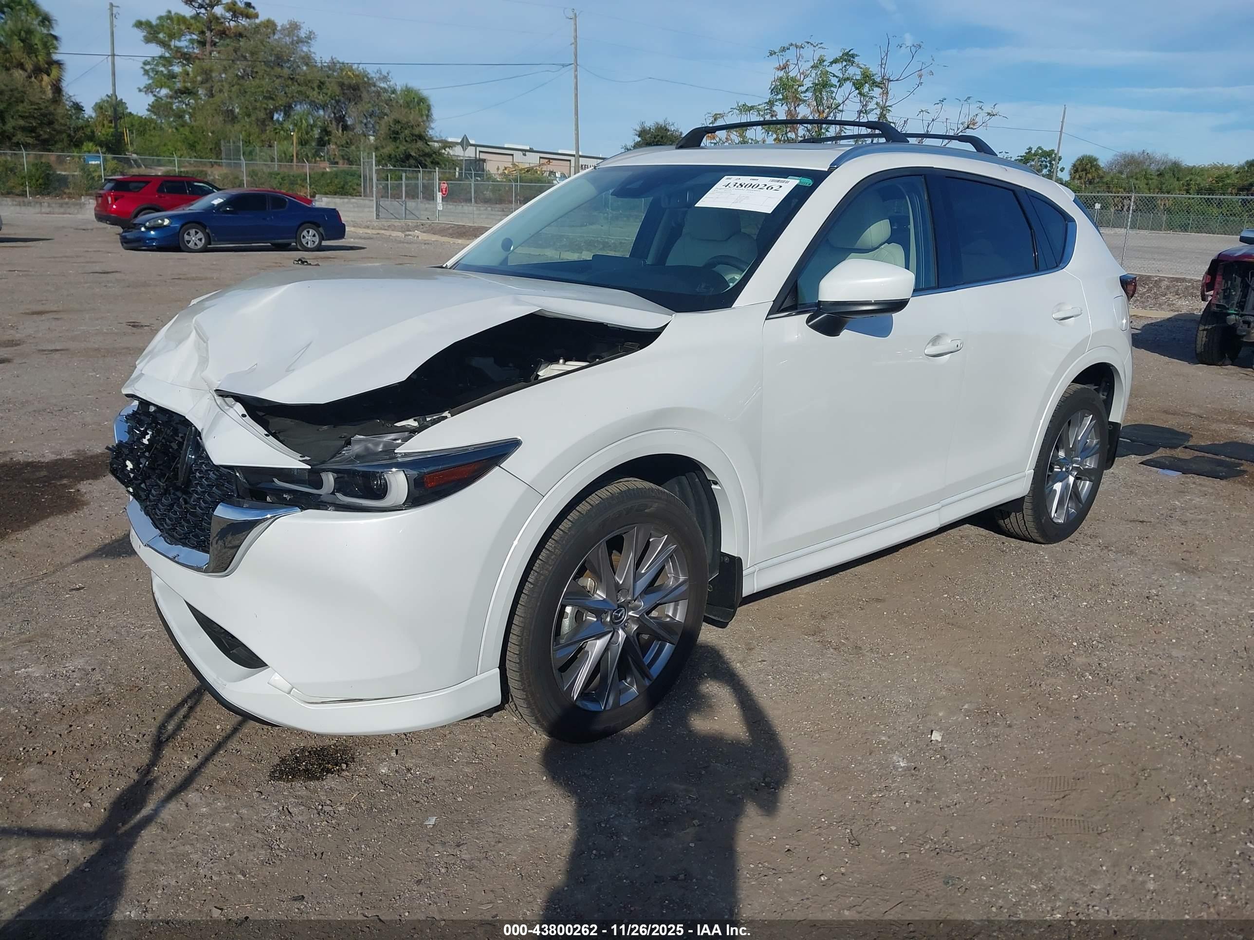 MAZDA CX-5 image 2