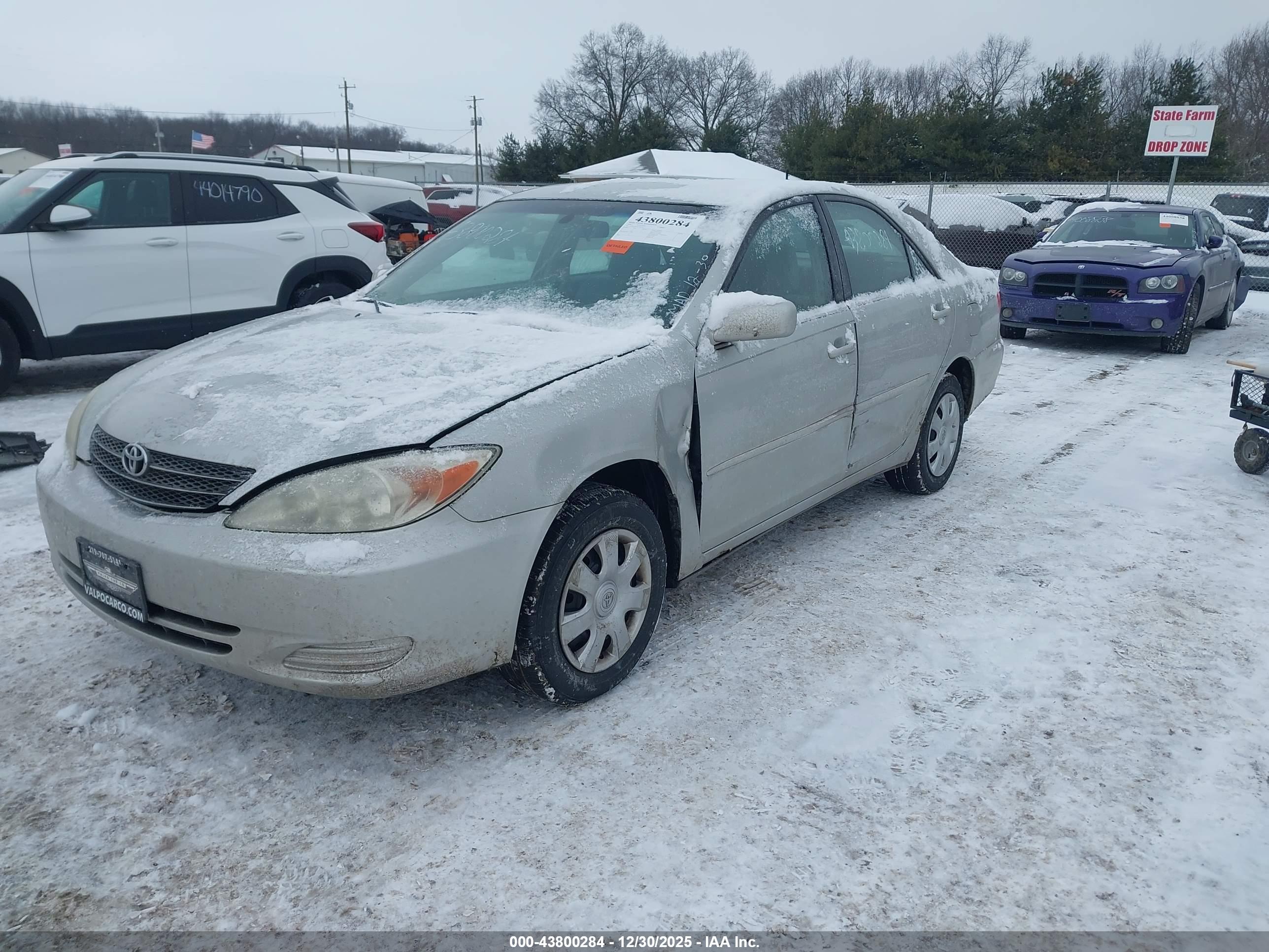 TOYOTA CAMRY image 2