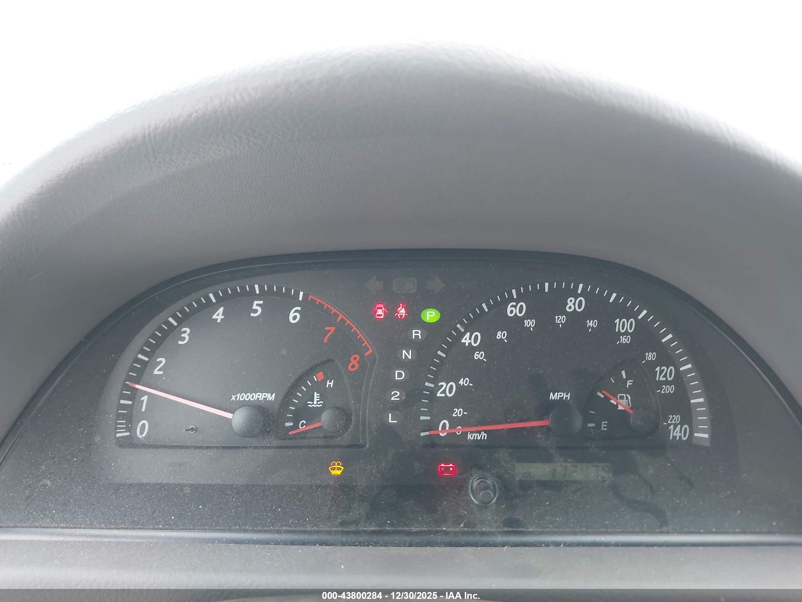TOYOTA CAMRY image 7