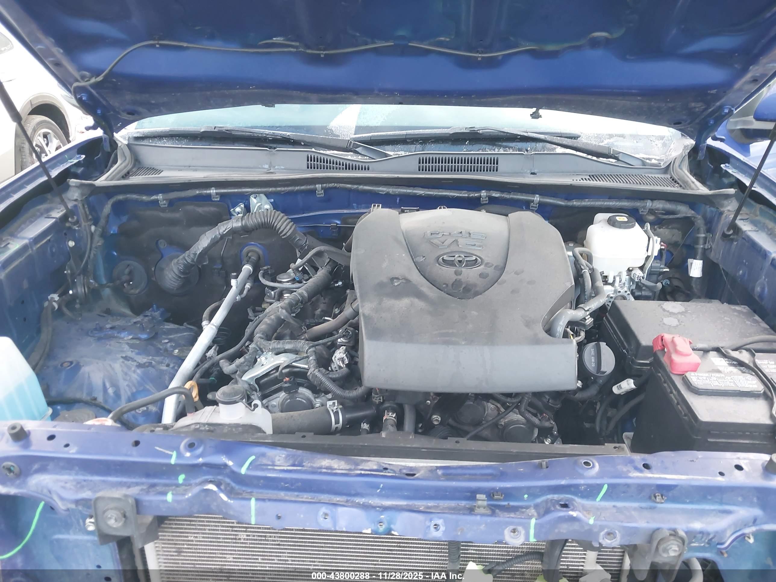 TOYOTA TACOMA image 10