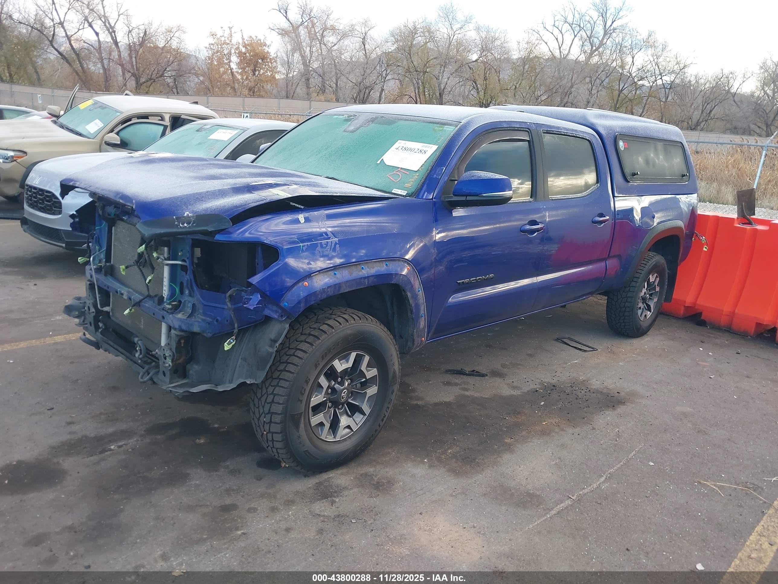 TOYOTA TACOMA image 2
