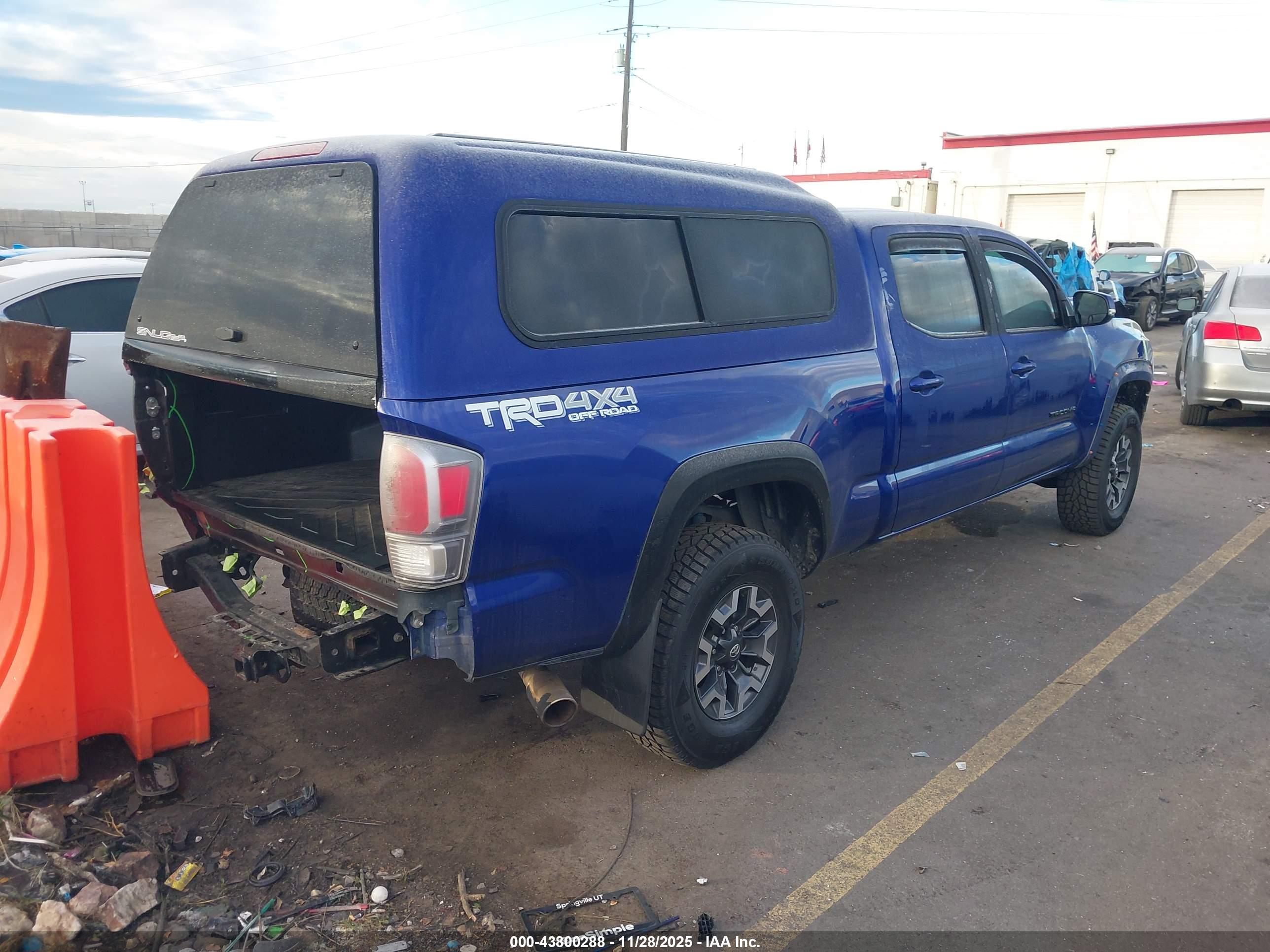 TOYOTA TACOMA image 4