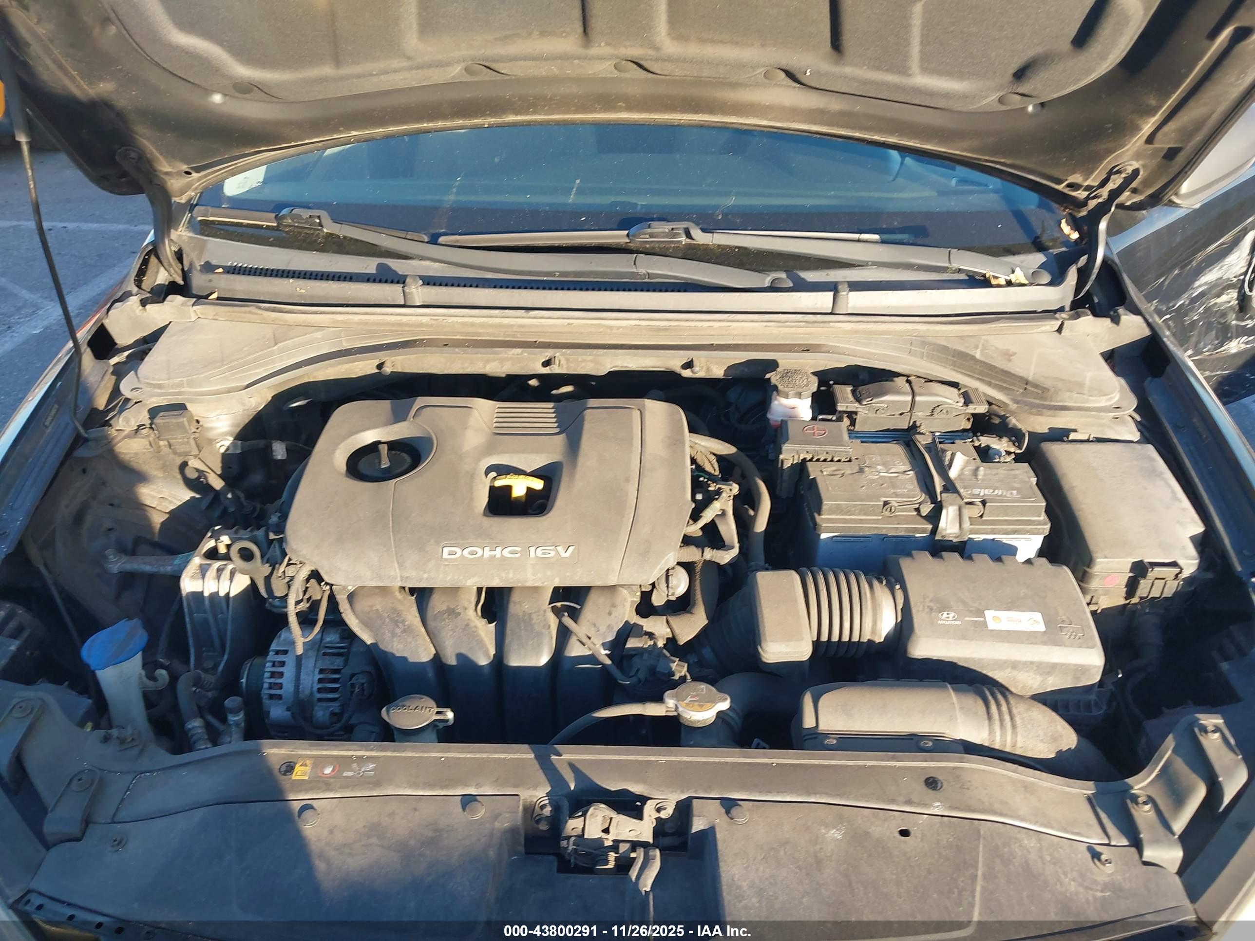 HYUNDAI ELANTRA image 10