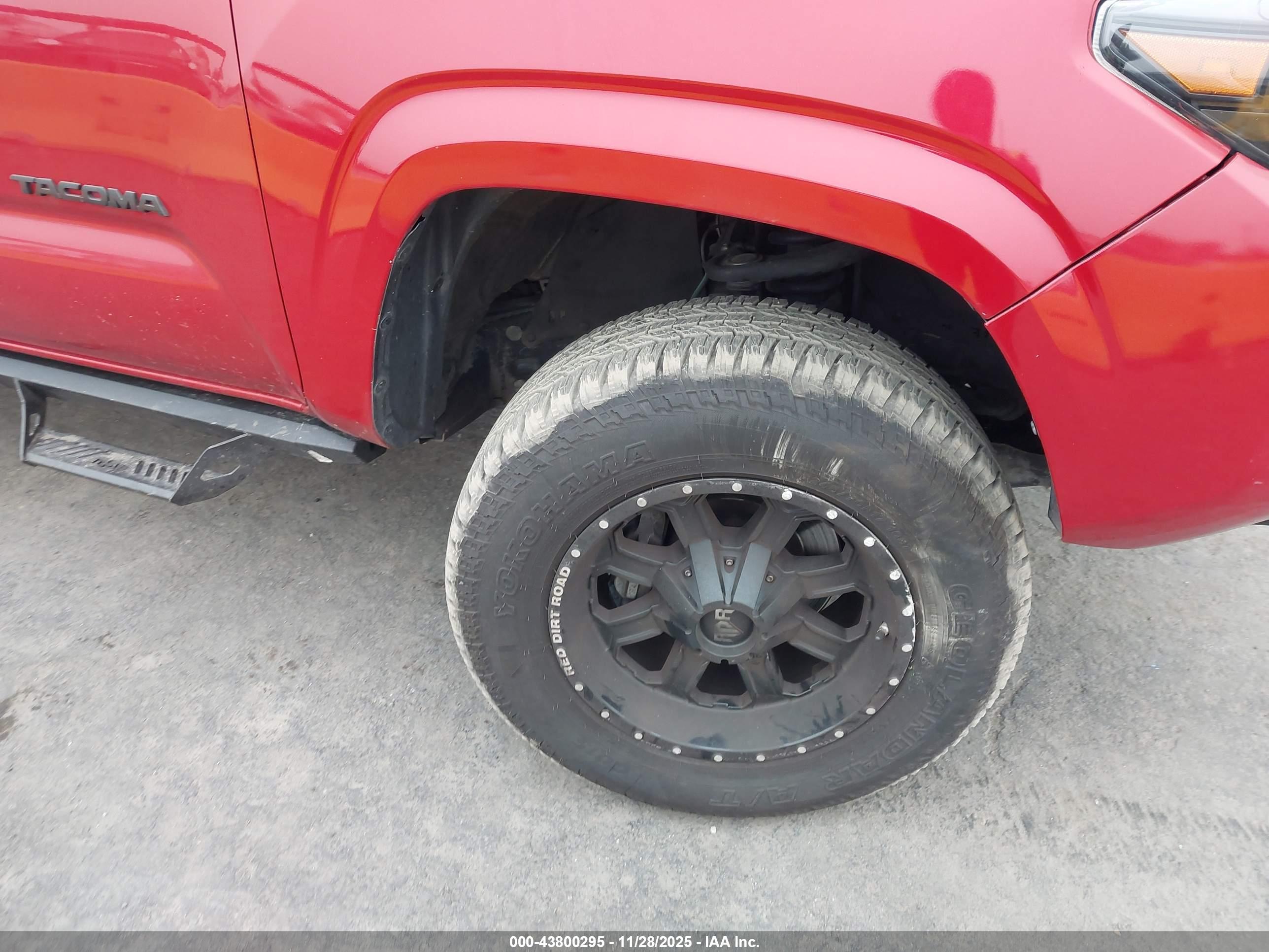 TOYOTA TACOMA image 6