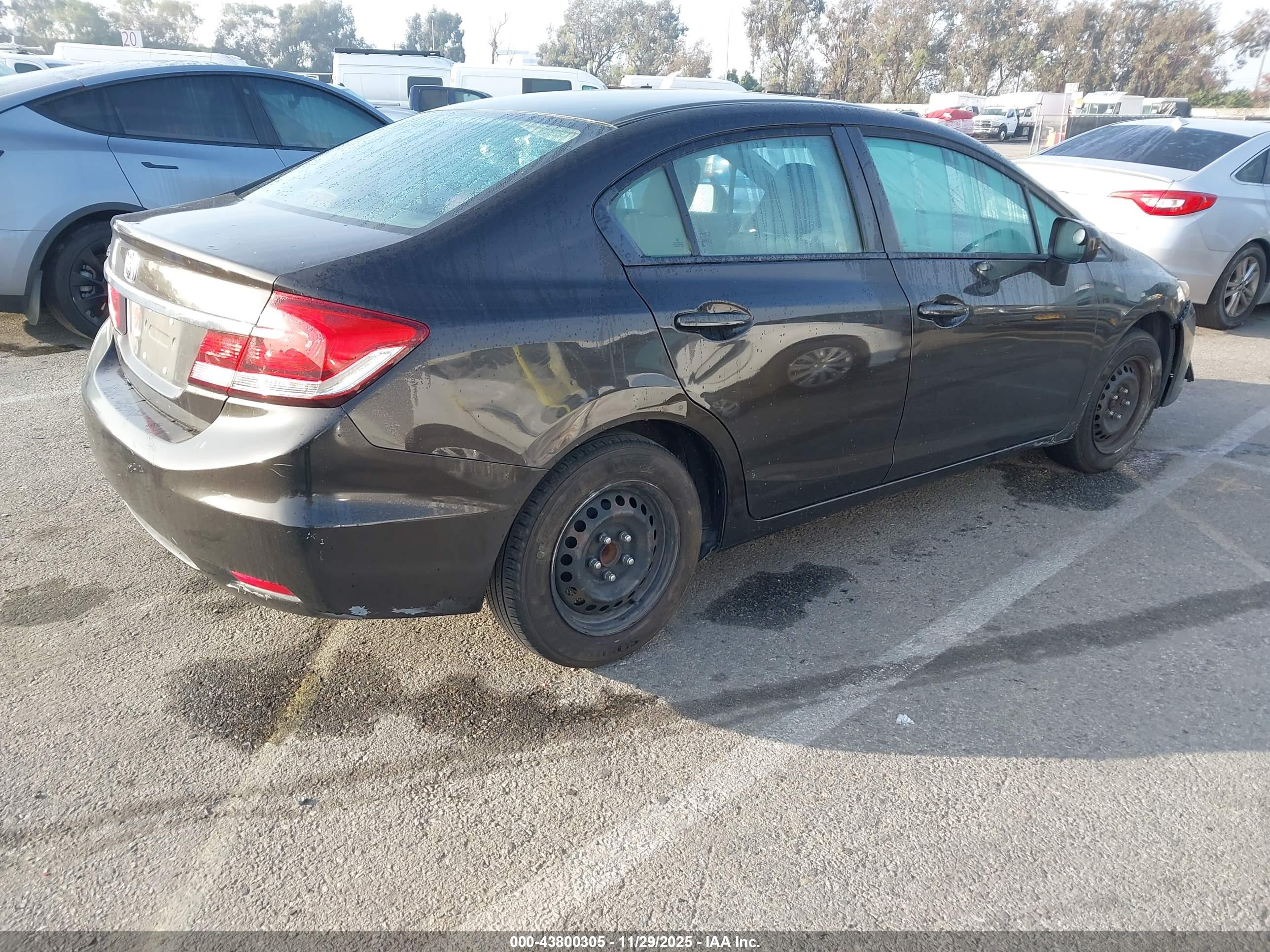 HONDA CIVIC image 4