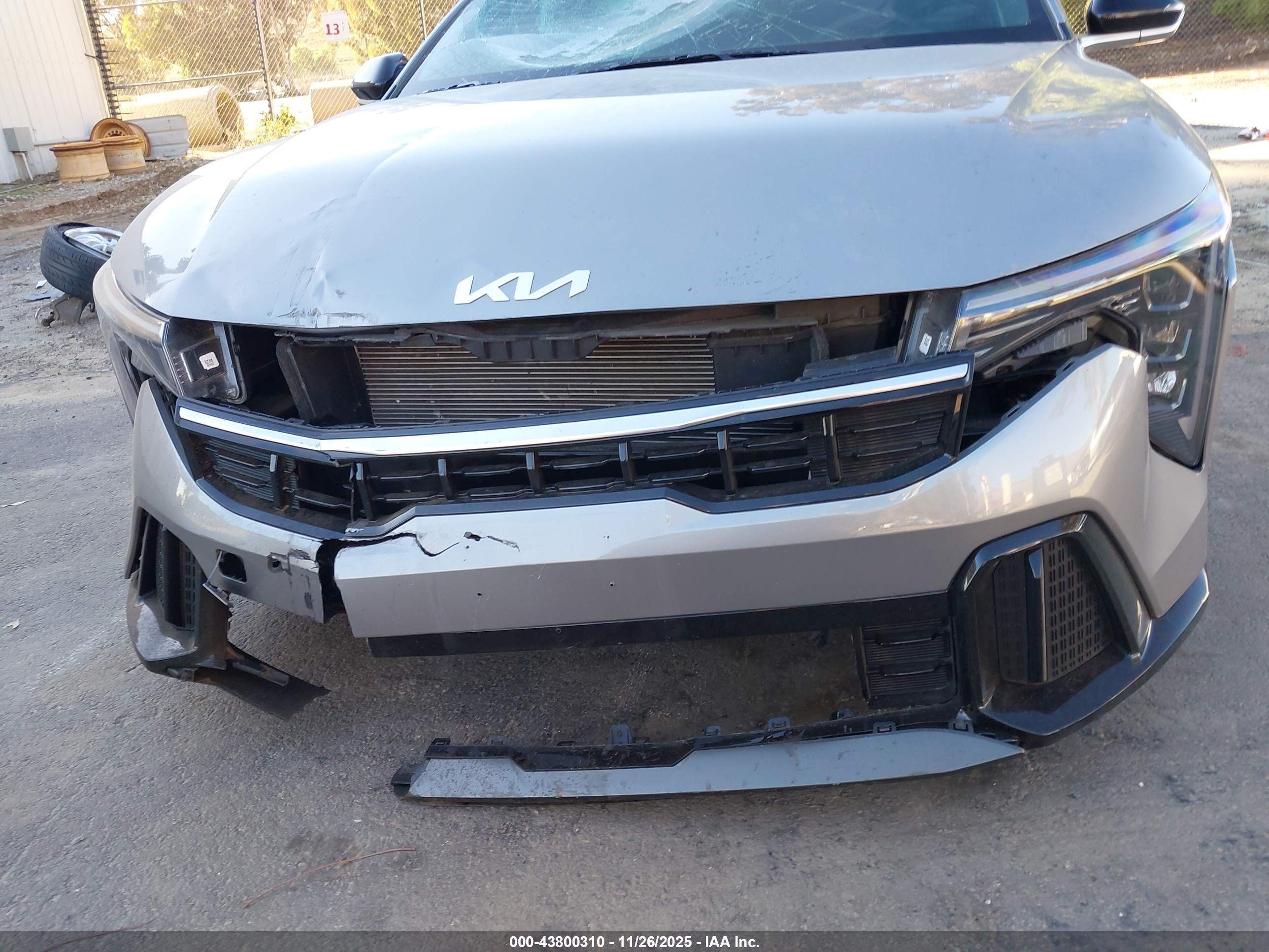 KIA K4 image 6