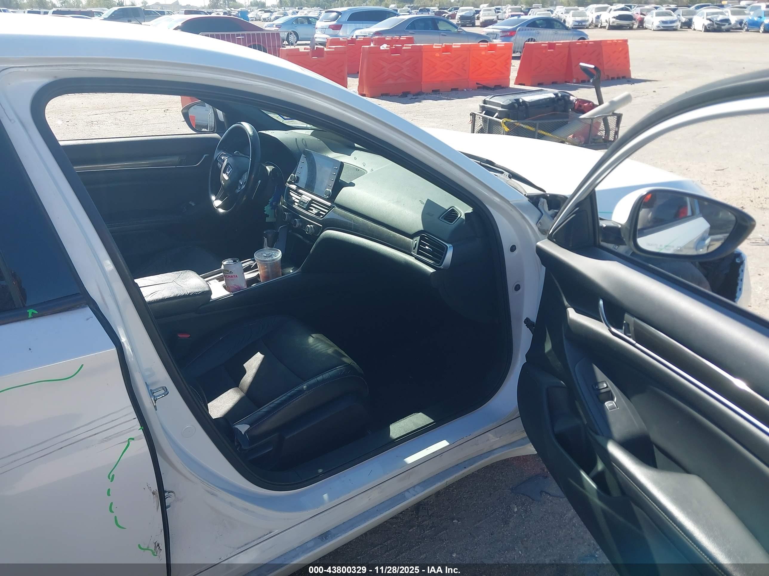 HONDA ACCORD image 5