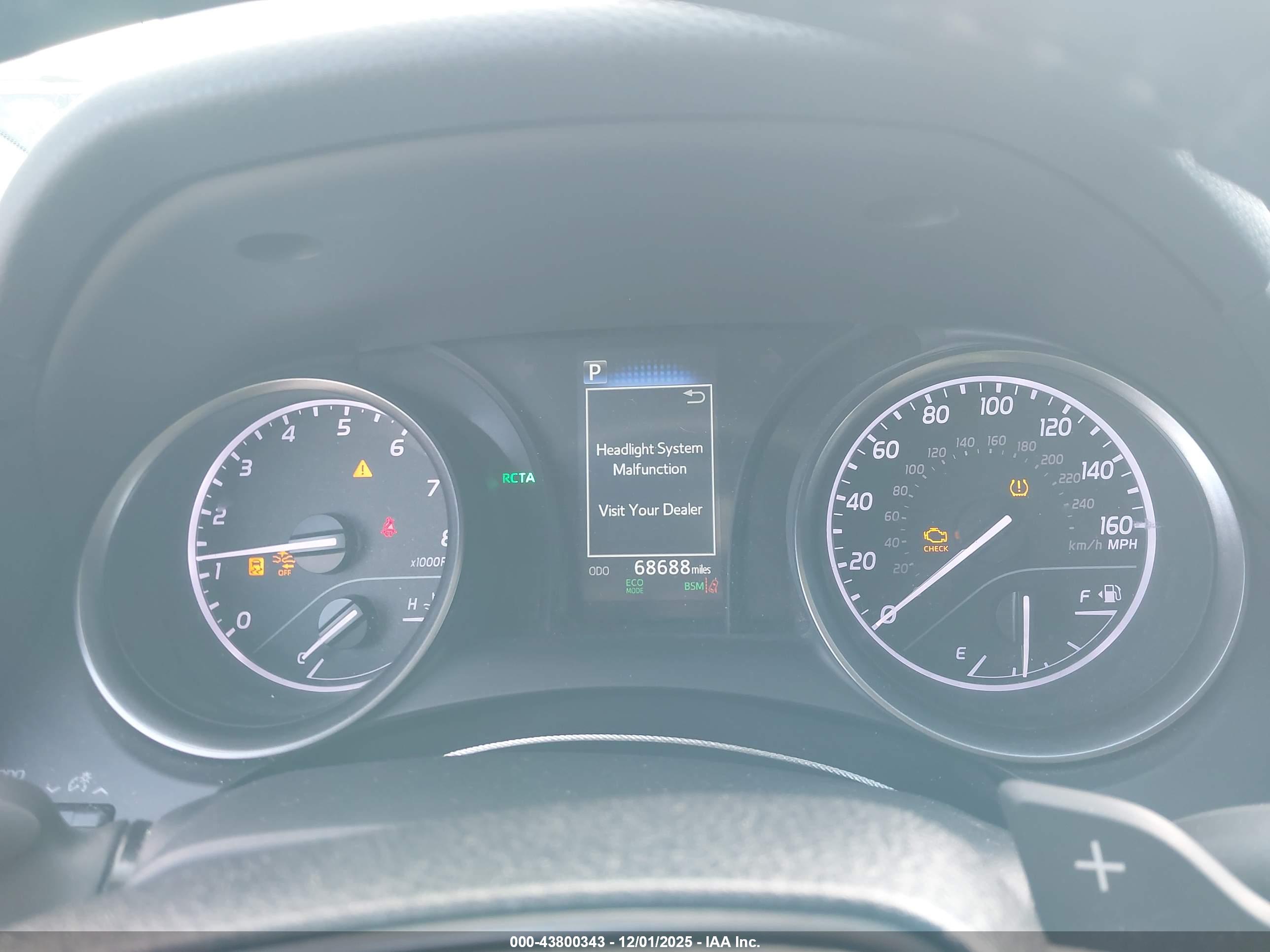 TOYOTA CAMRY image 7