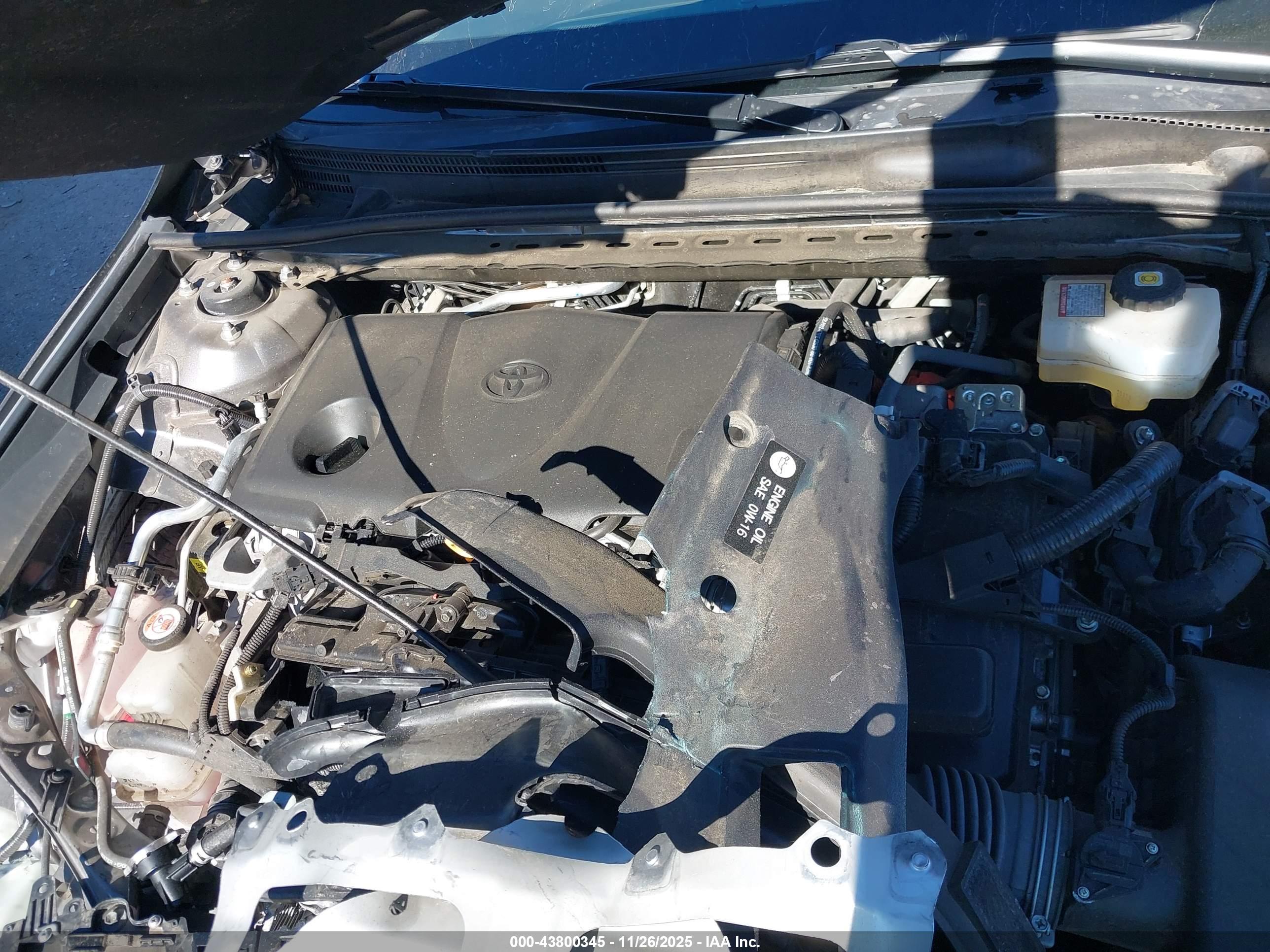 TOYOTA CAMRY image 10