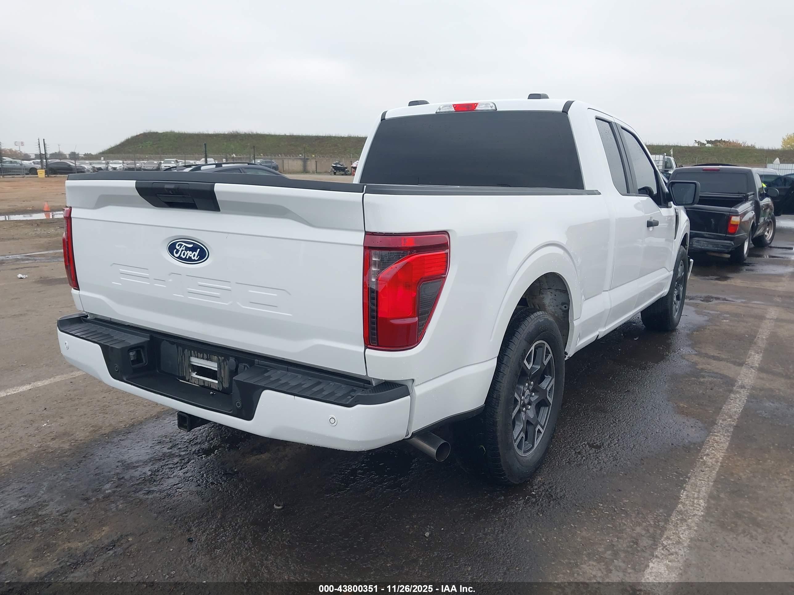 FORD F-150 image 4