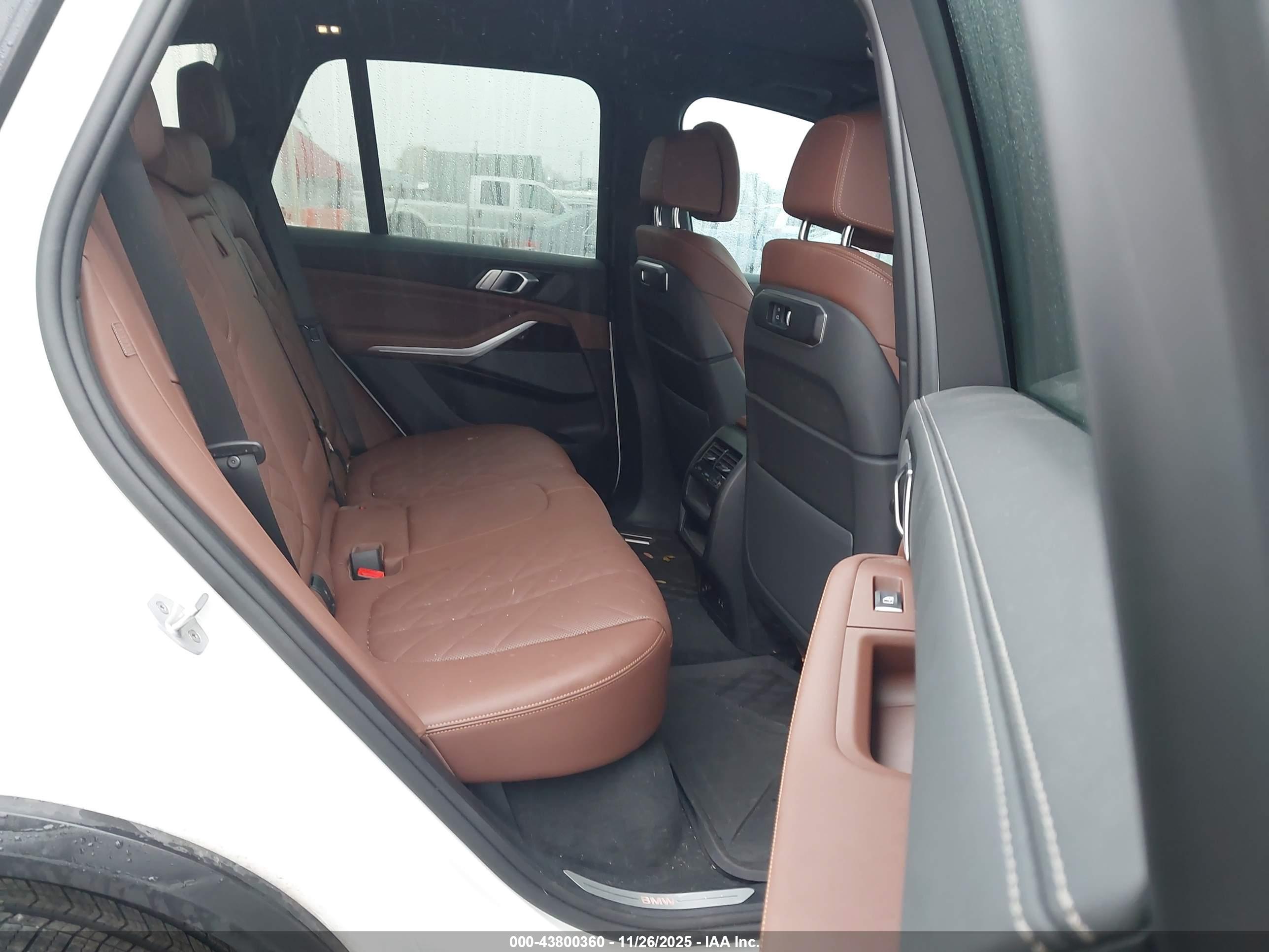 BMW X5 image 8