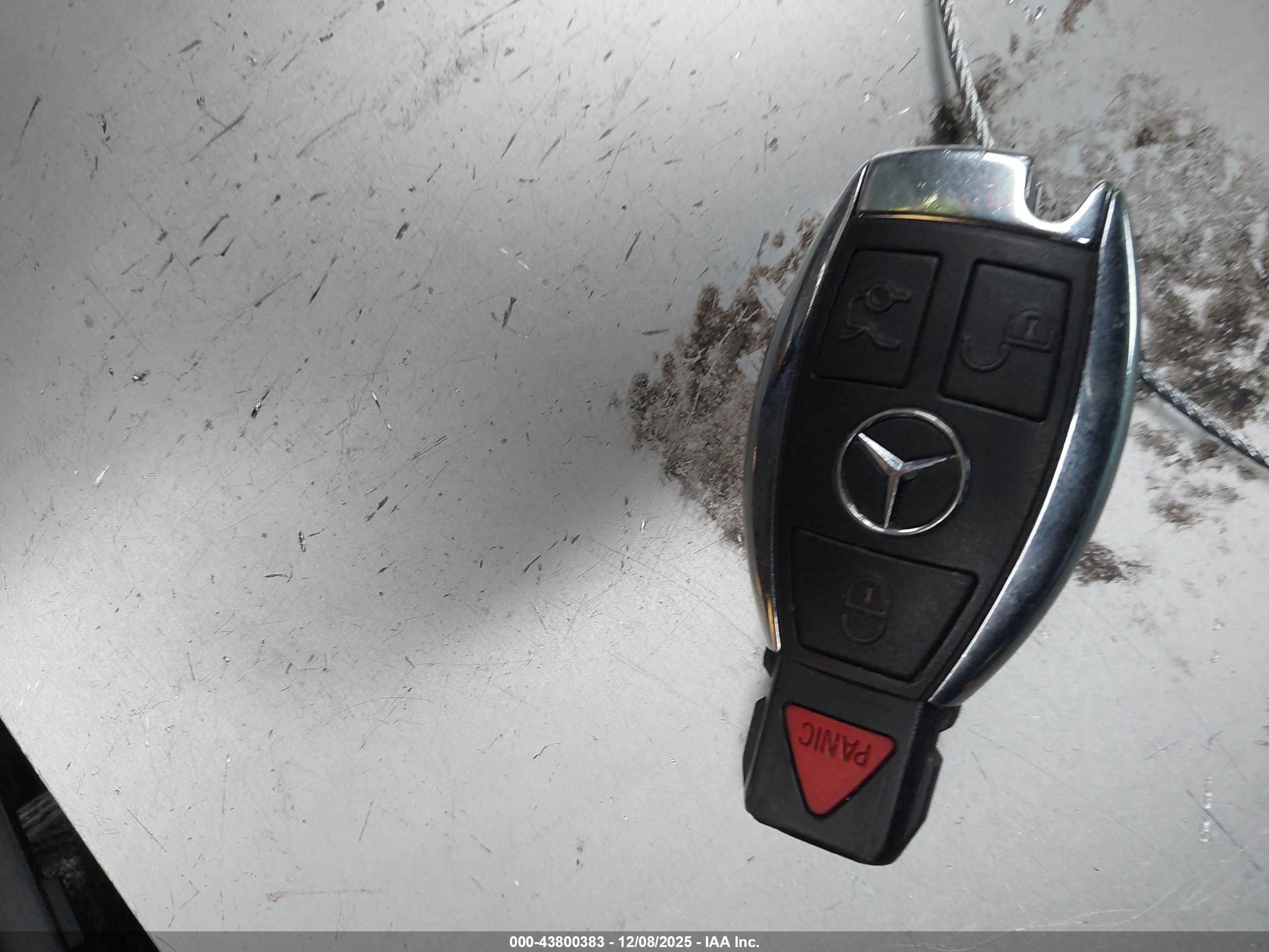 MERCEDES-BENZ C image 11