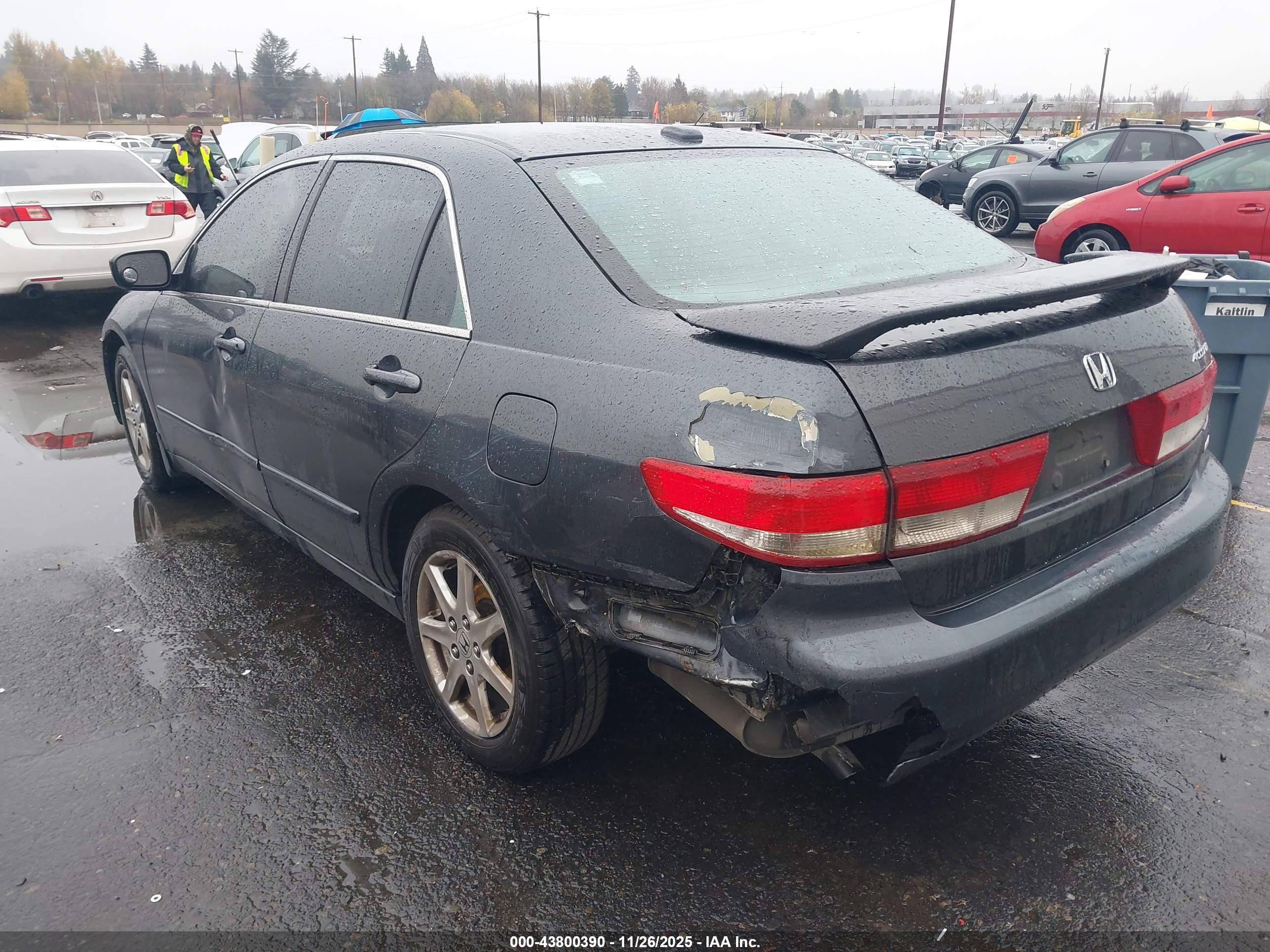 HONDA ACCORD image 3