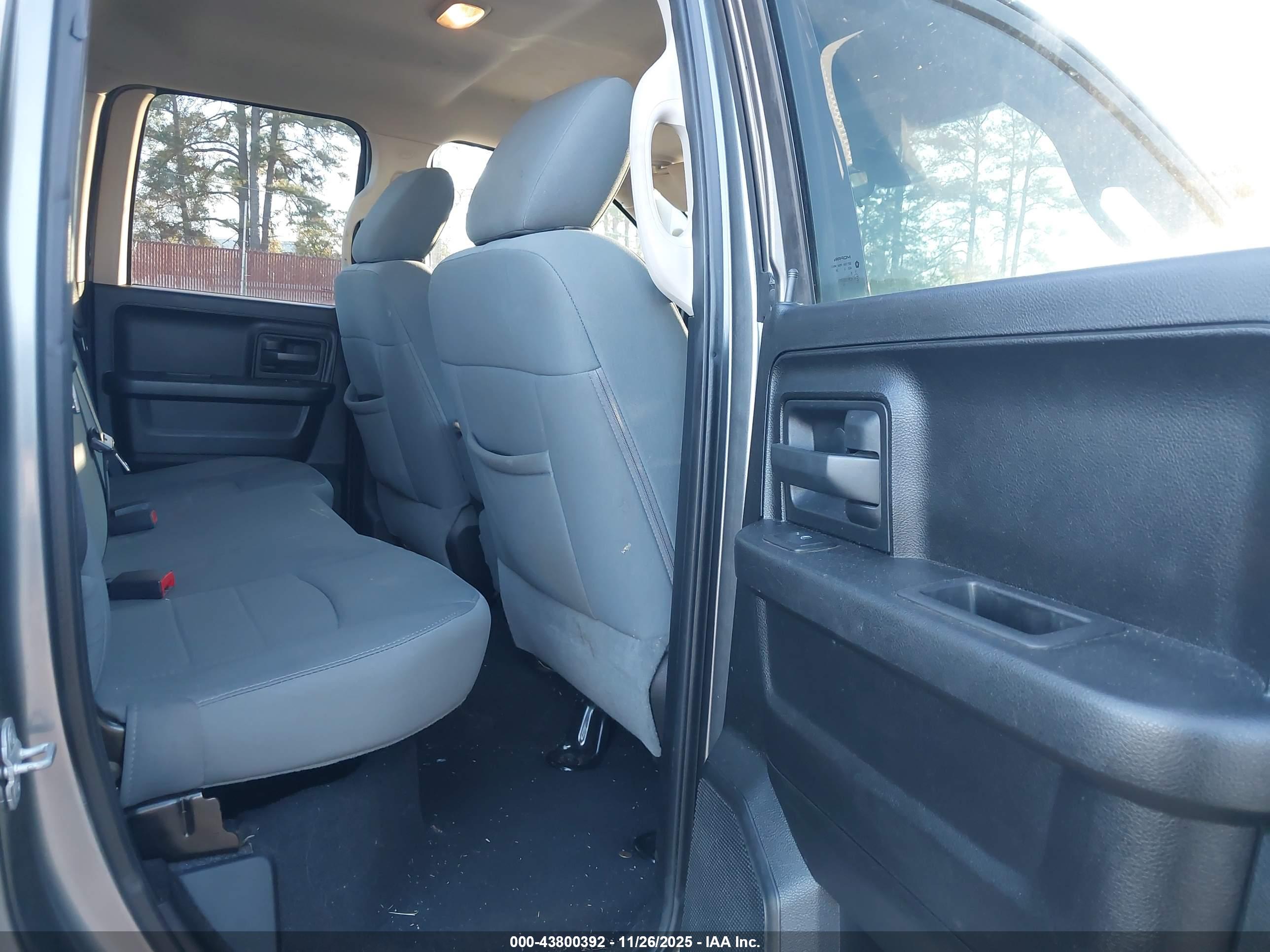 RAM 1500 image 8