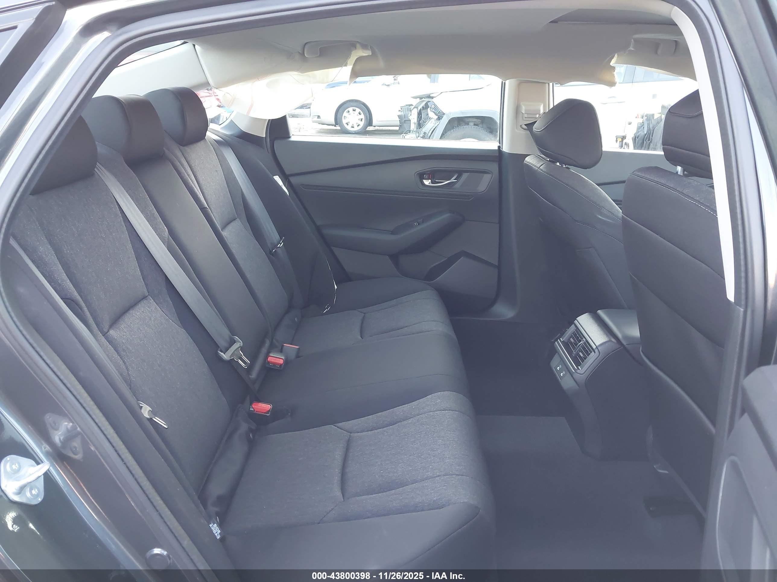 HONDA ACCORD image 8