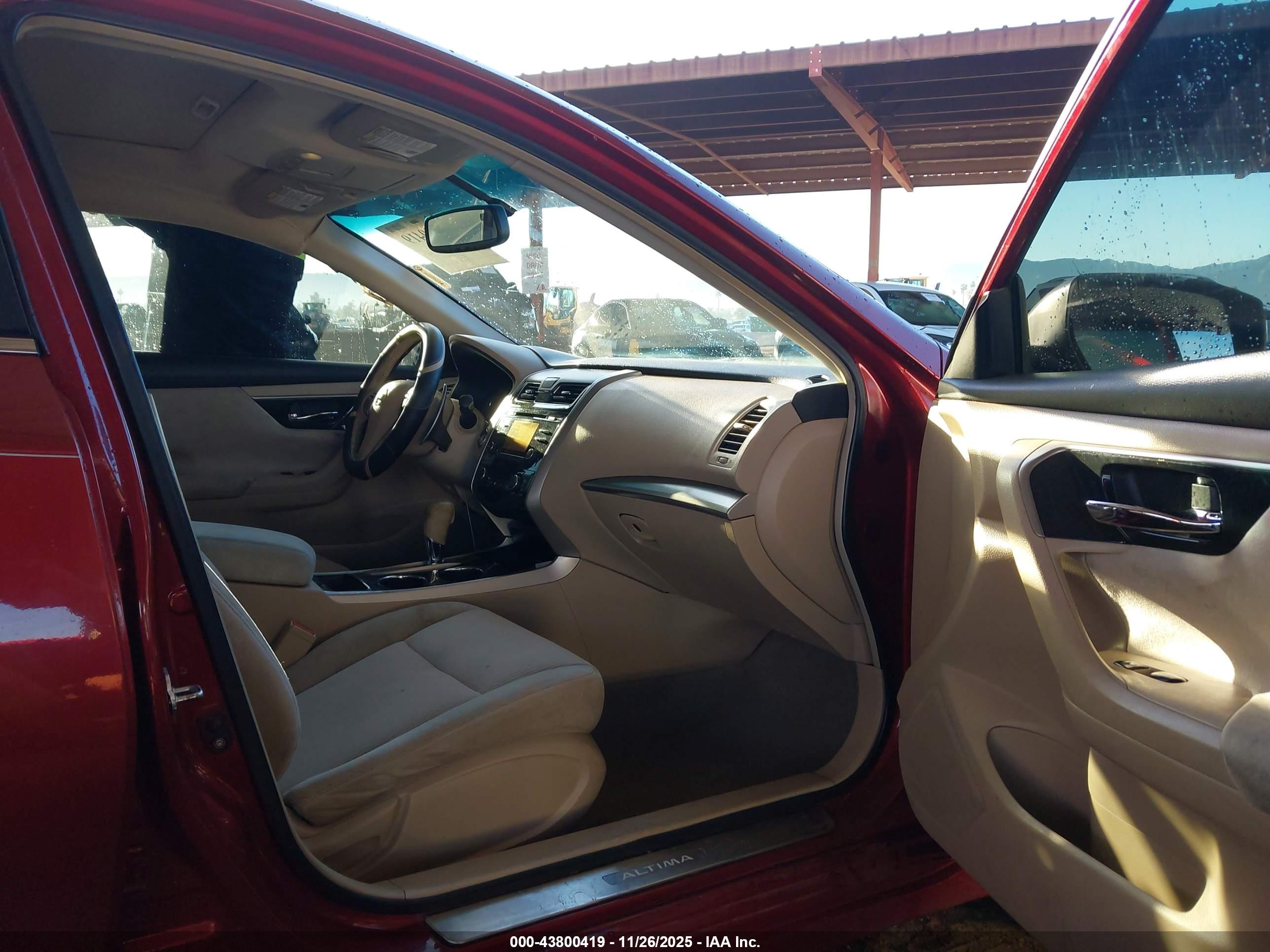 NISSAN ALTIMA image 5
