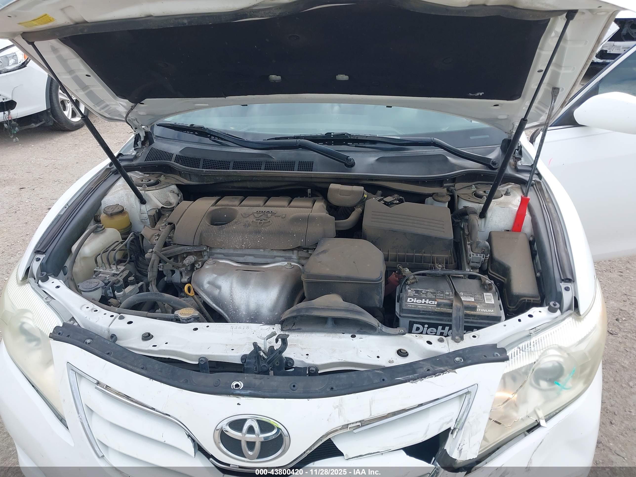 TOYOTA CAMRY image 10