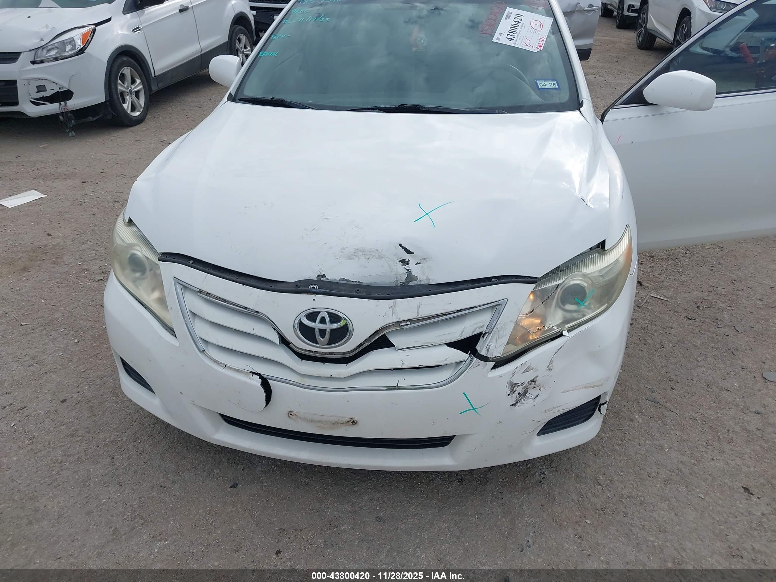 TOYOTA CAMRY image 6
