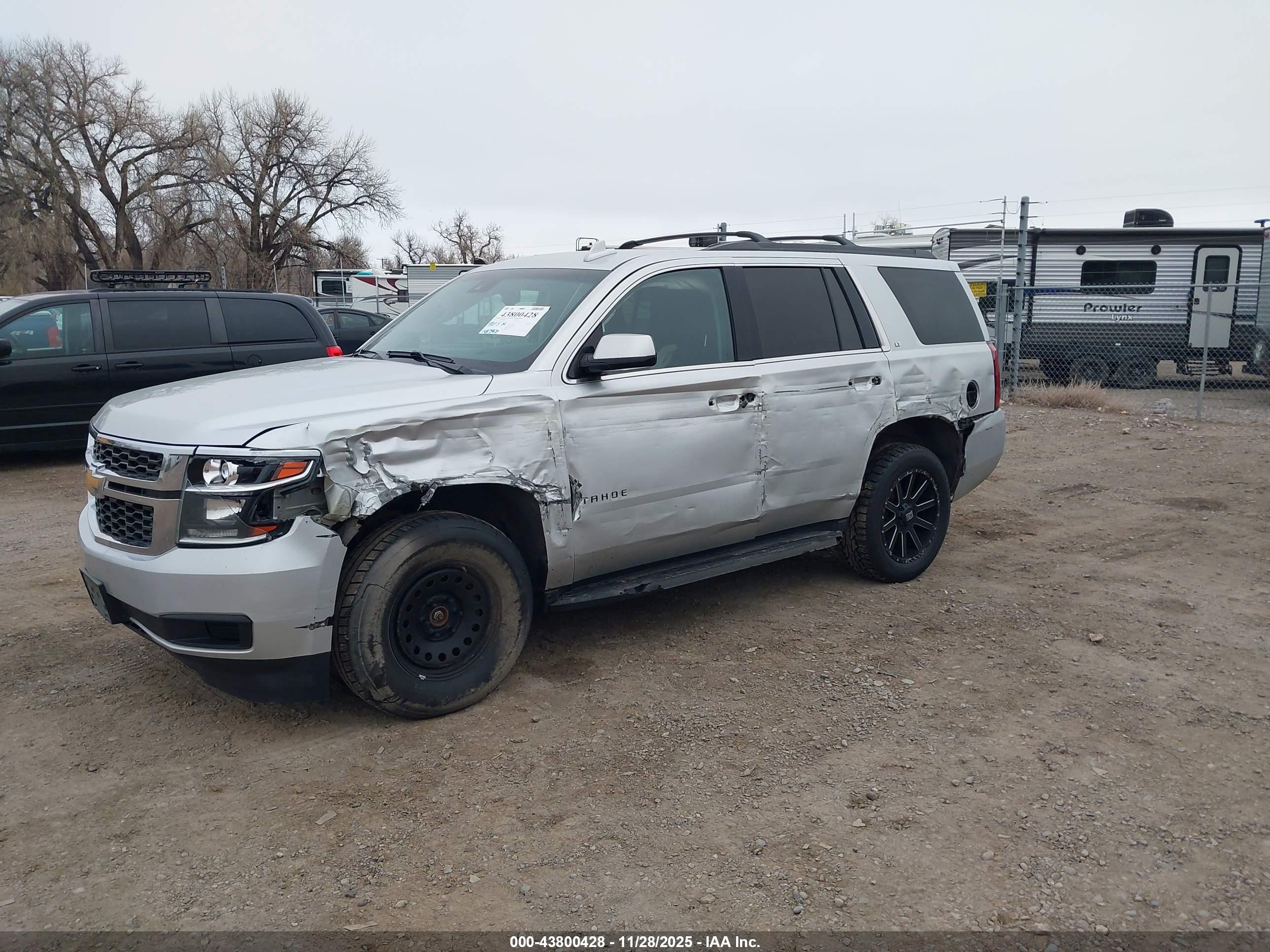 CHEVROLET TAHOE image 2