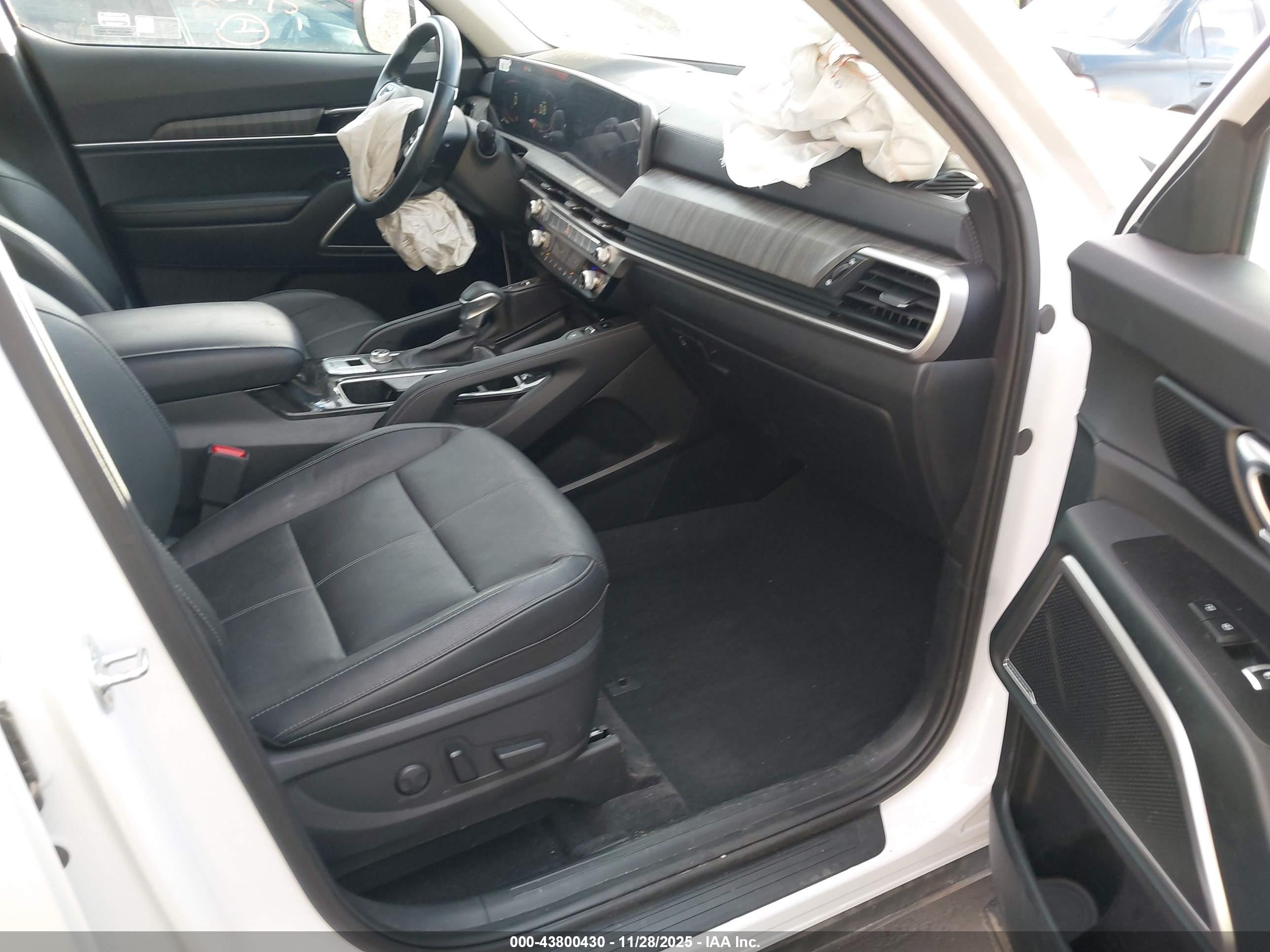 KIA TELLURIDE image 5