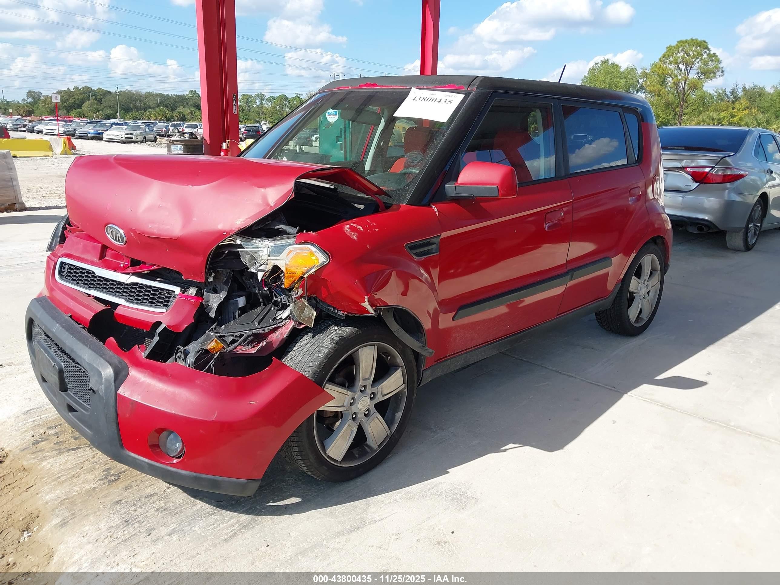 KIA SOUL image 2
