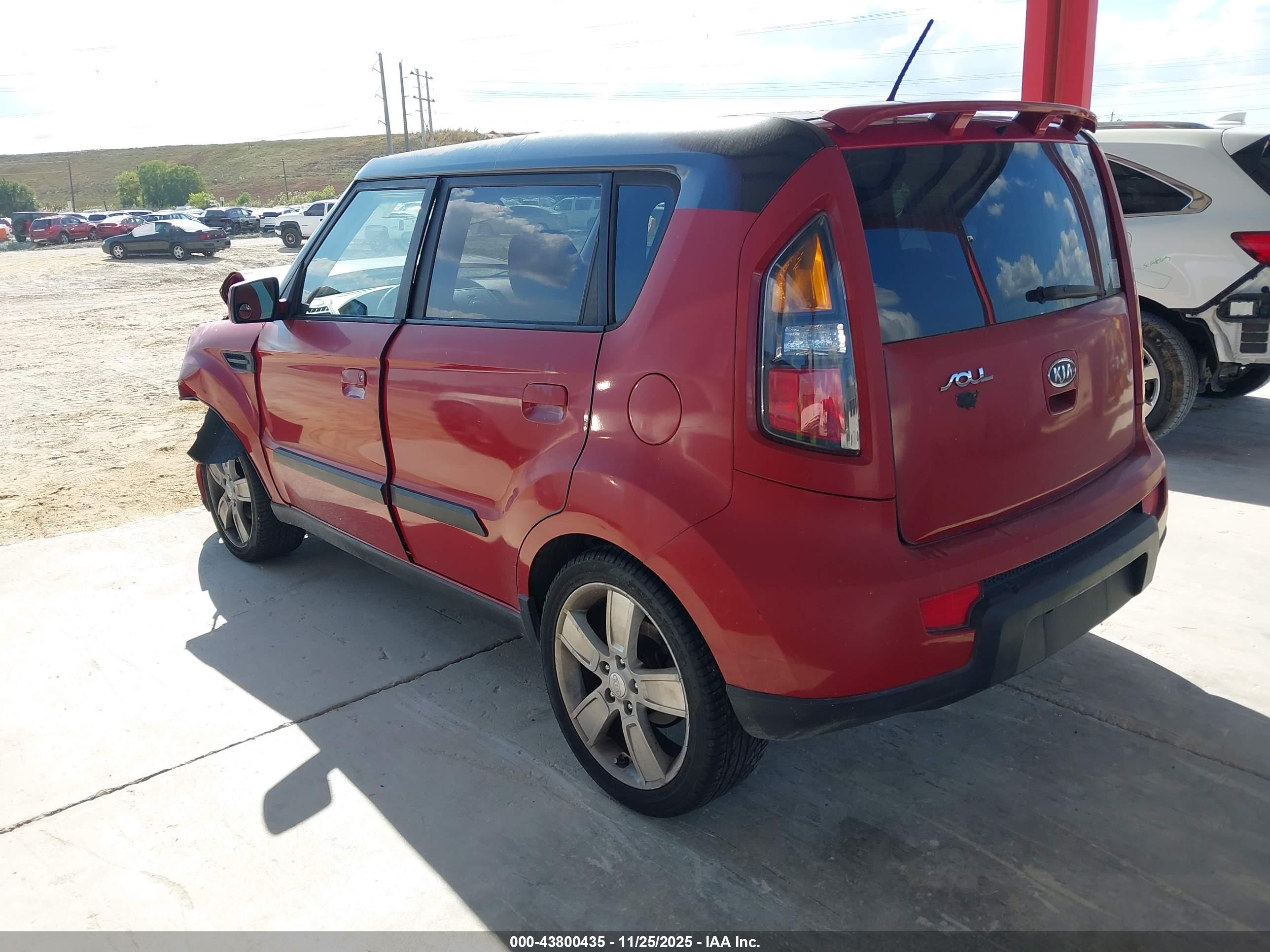 KIA SOUL image 3