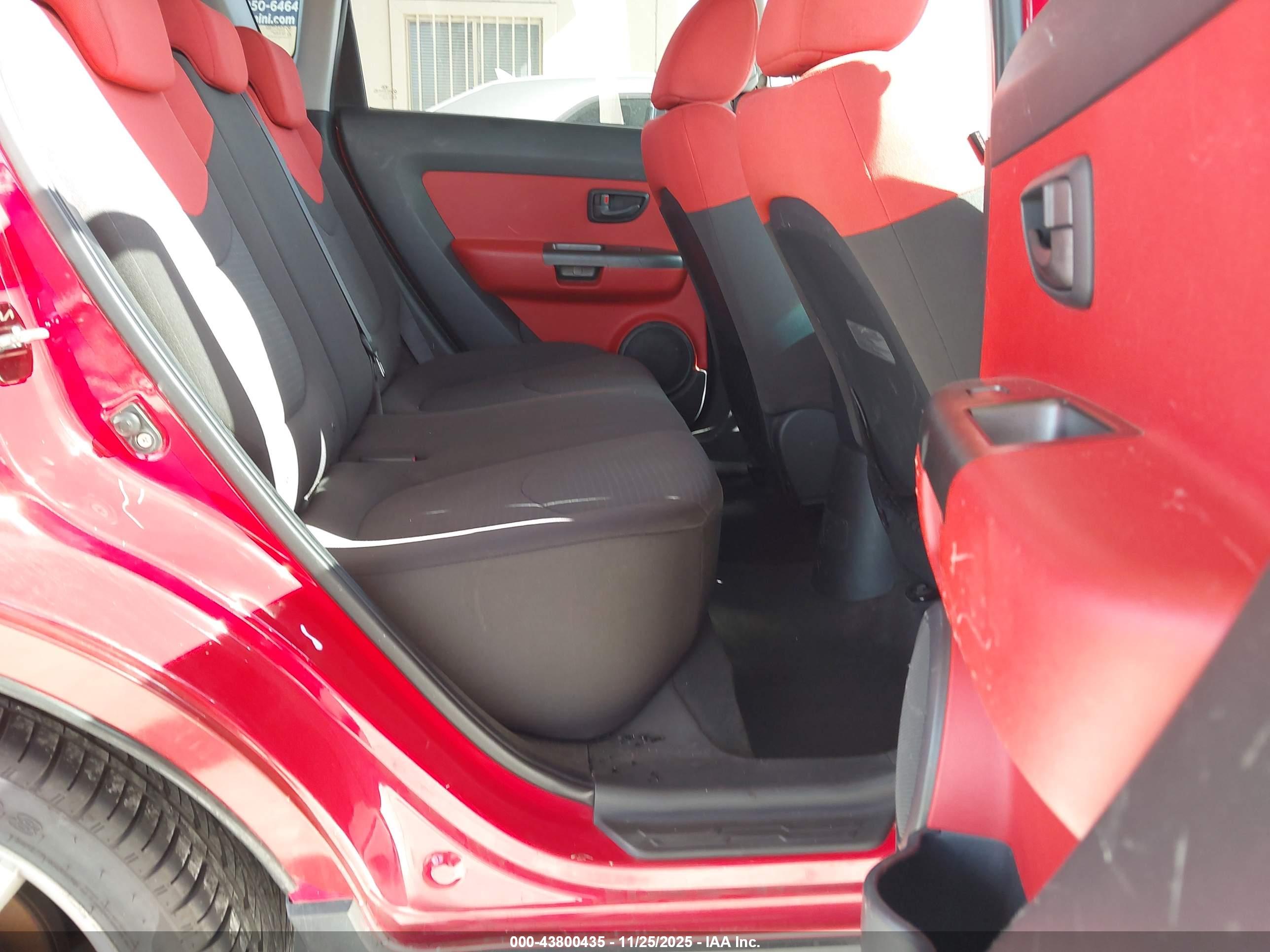 KIA SOUL image 8