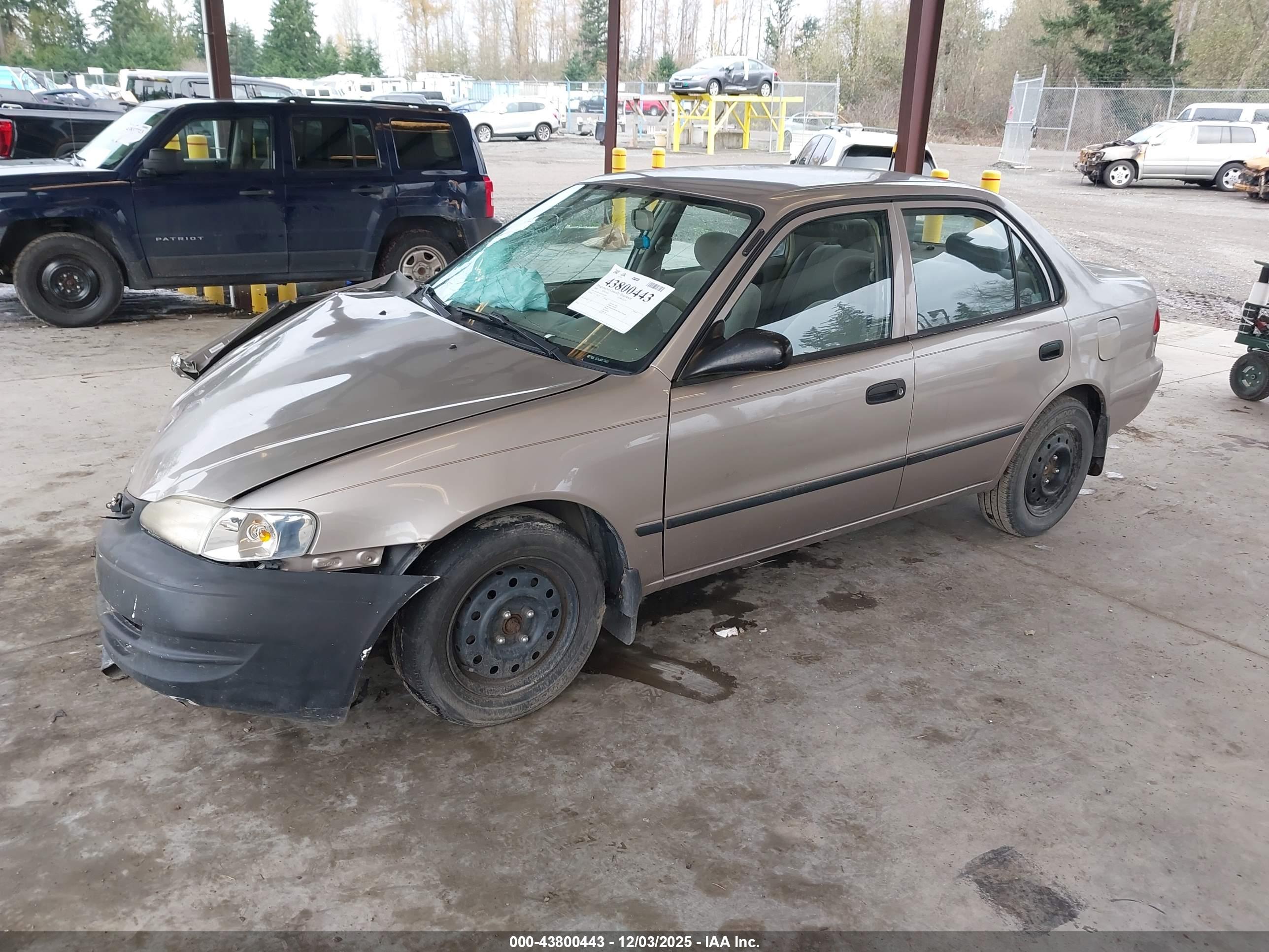TOYOTA COROLLA image 2